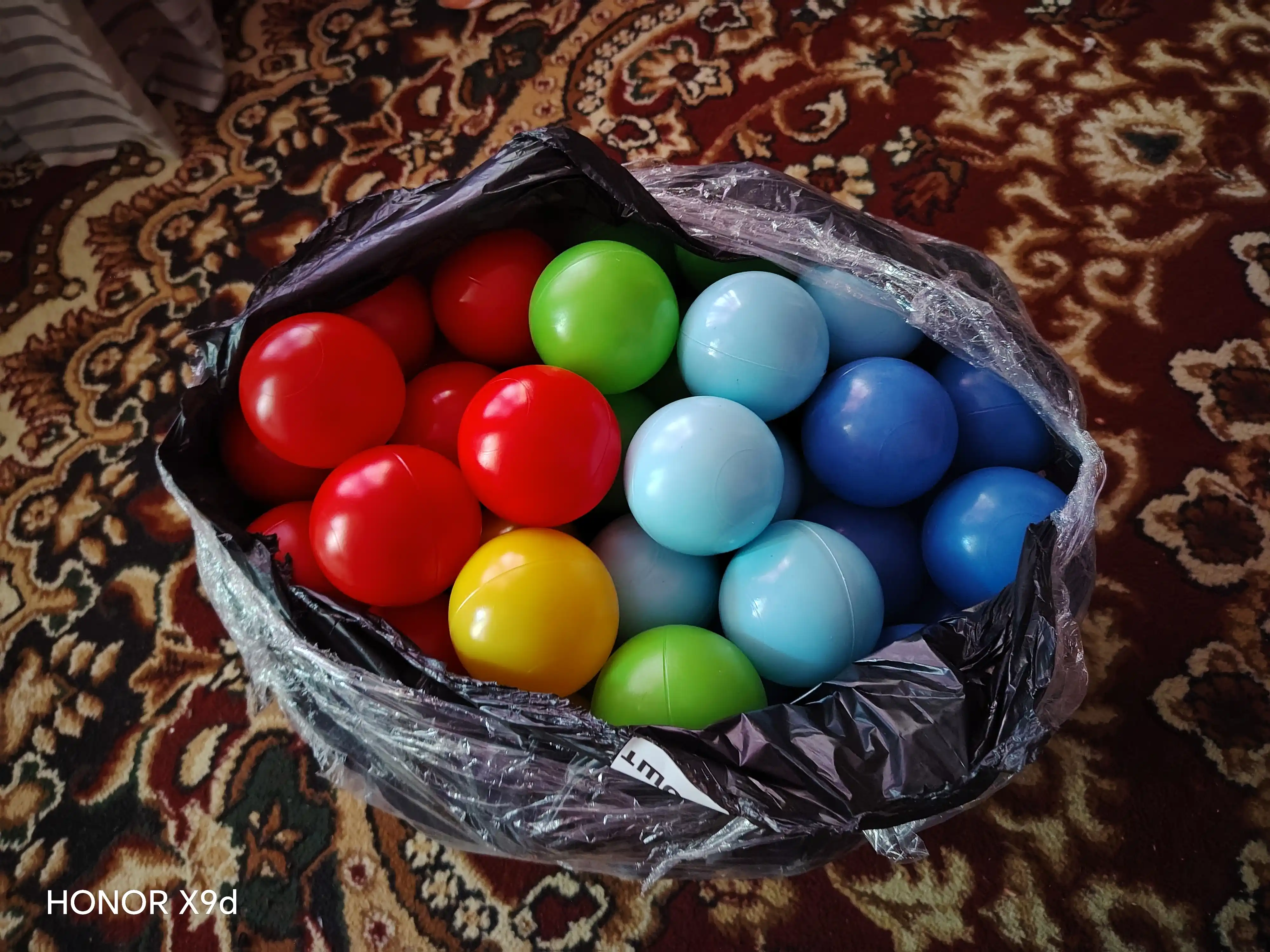 Koptoklar, 7 sm, bolalar uchun zararsiz, rangli, 10, 30, 50, 100 dona