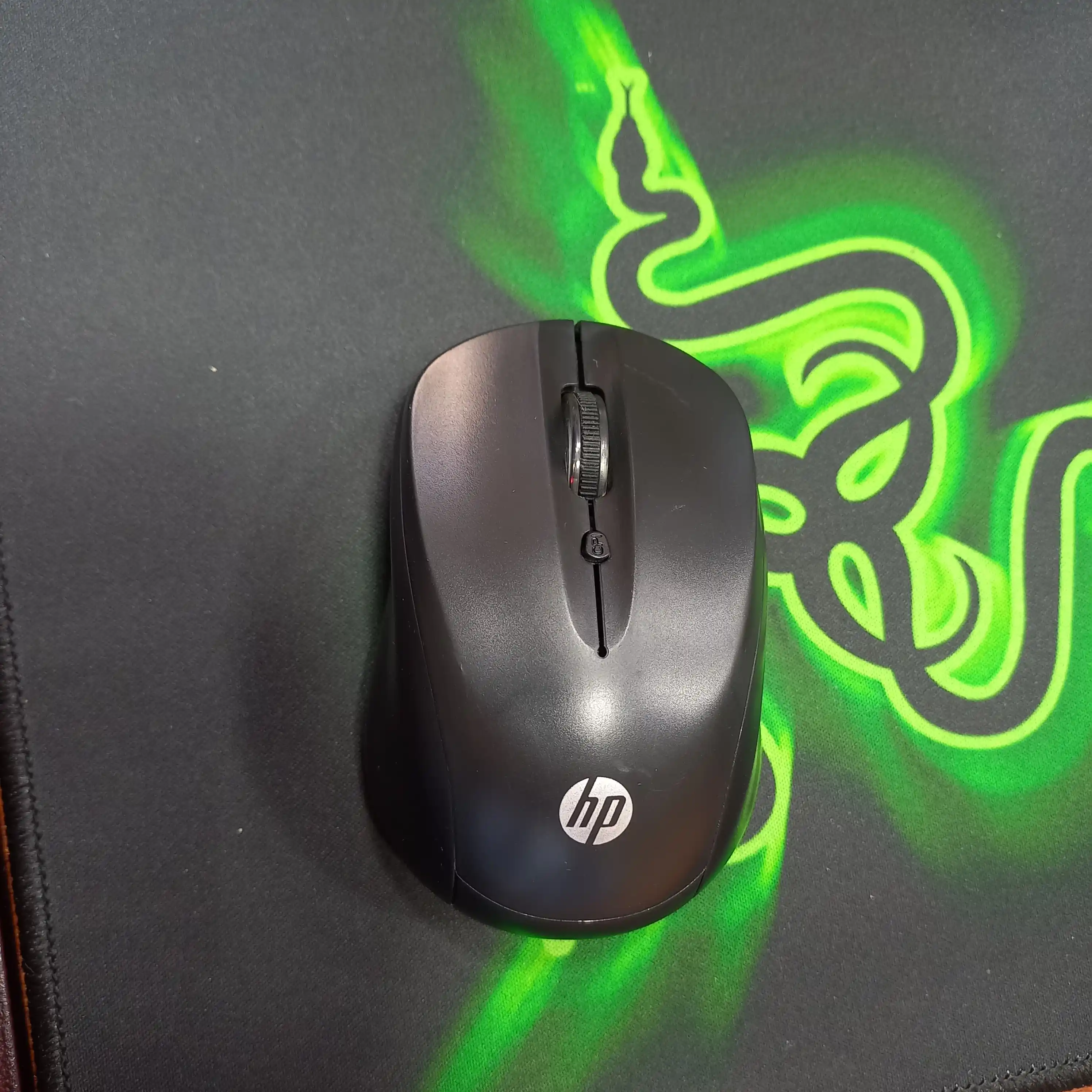 Simsiz shovqinsiz kompyuter sichqonchasi, RGB yoritgichli, Bluetooth