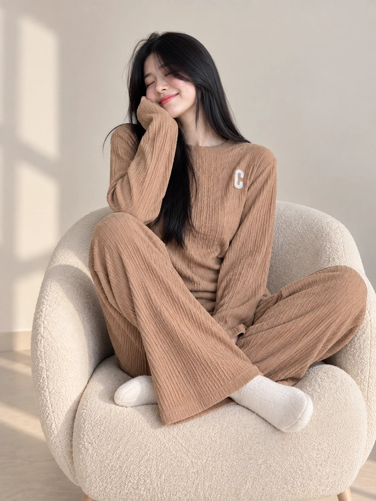 Pijama, ayollar uchun uzun yengli va uzun shimli pijama