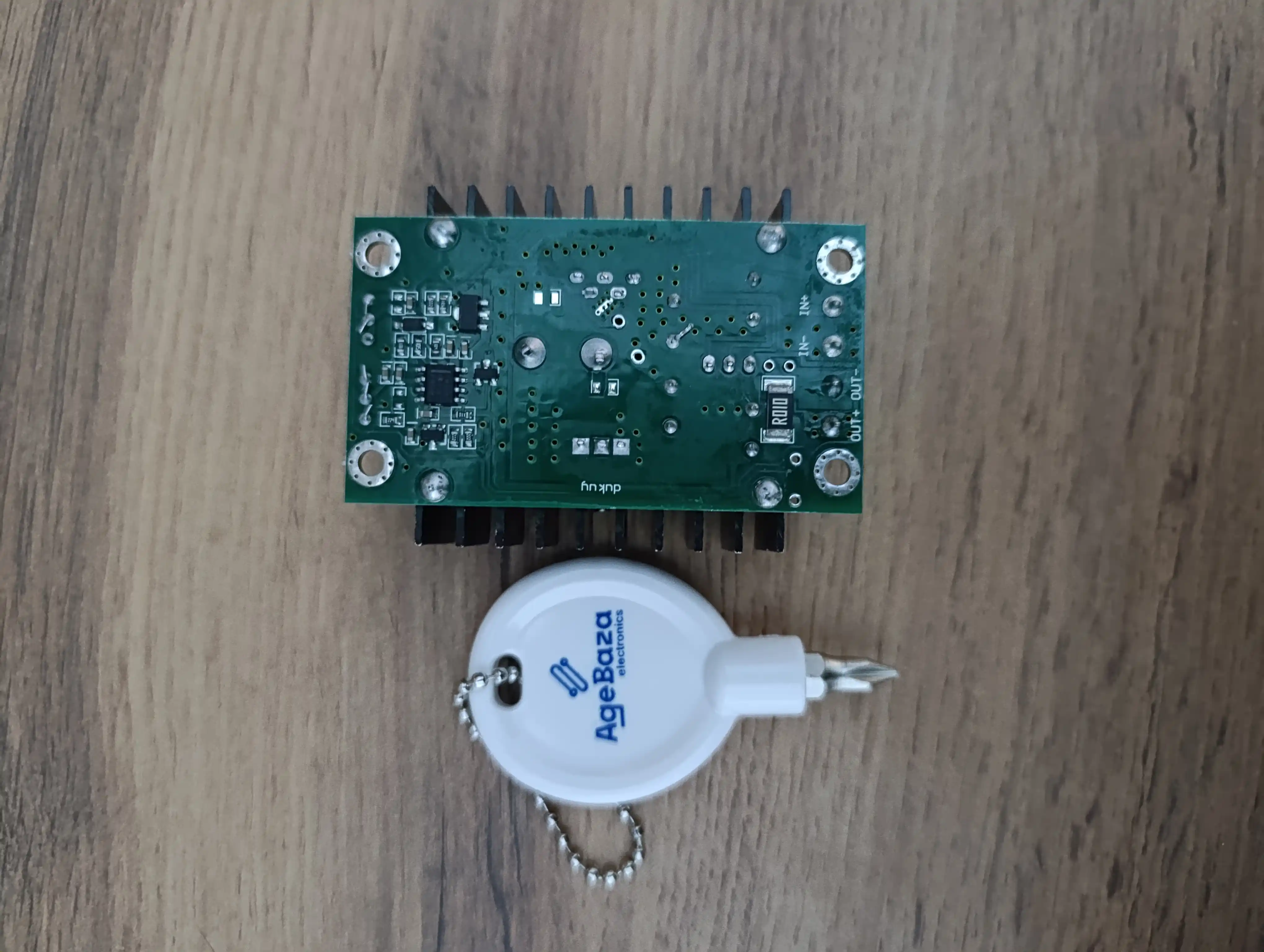 Понижающий модуль XL4016 8A 300W 5-40V → 1.2-35V с регулировкой тока и напряжения arduino