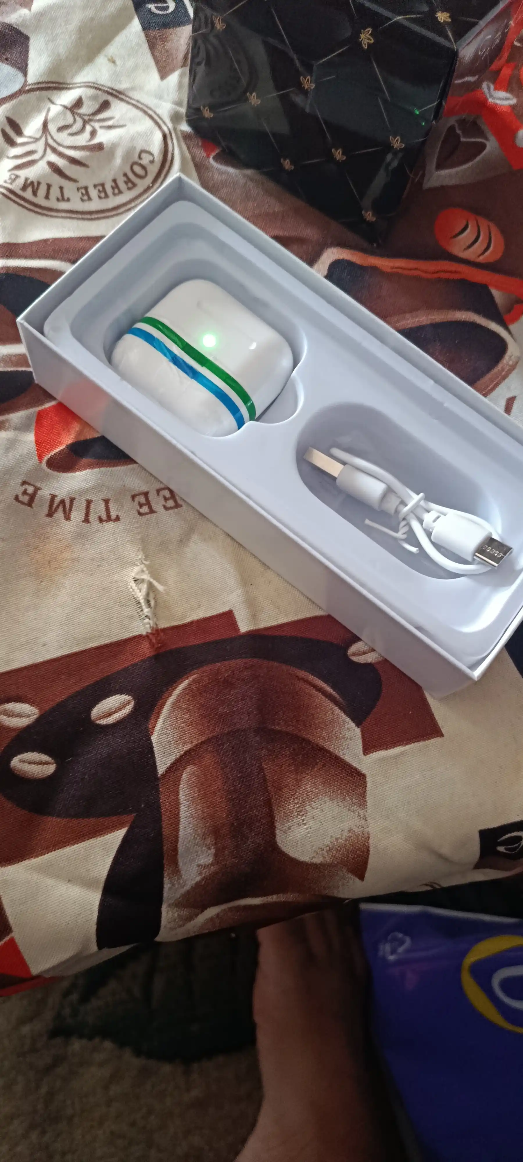 Simsiz quloqchinlar Pro 5 air,  Pods Pro 6 1+1