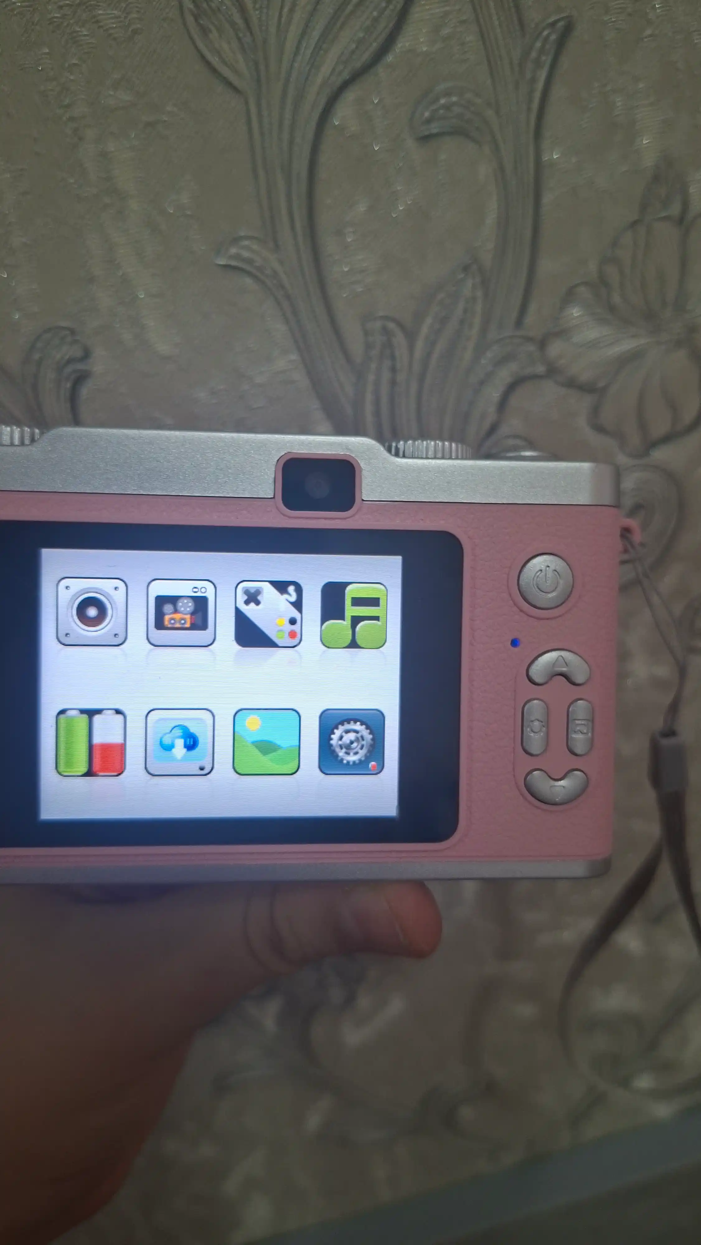 Raqamli kamera (fotoparat), foto kamera, retro kamera, 8x zum, va 32 GB karta