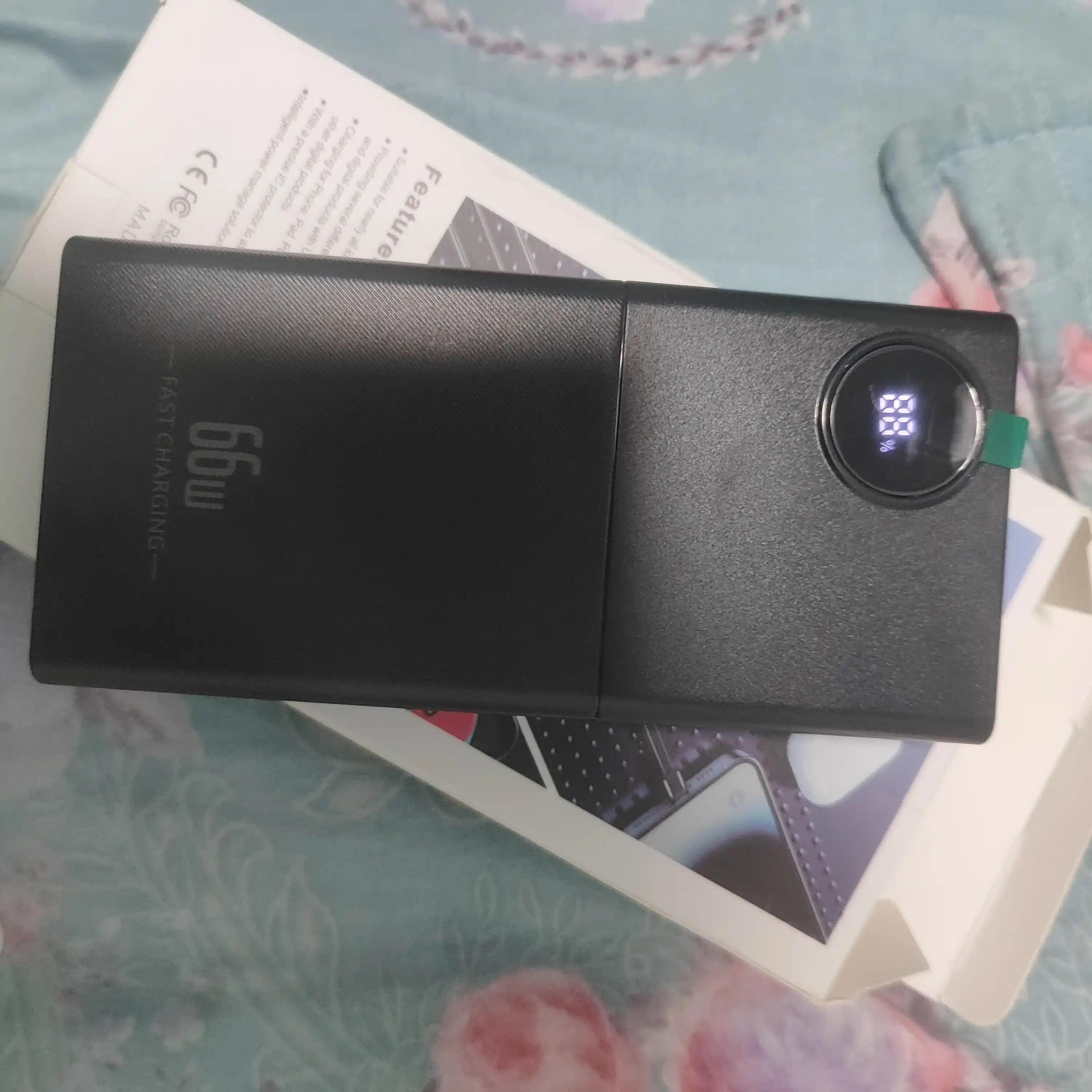 Power Bank 20000mA 66-22.5W tezkor quvvat bilan tashqi akkumulyatori, +4 kabel bilan