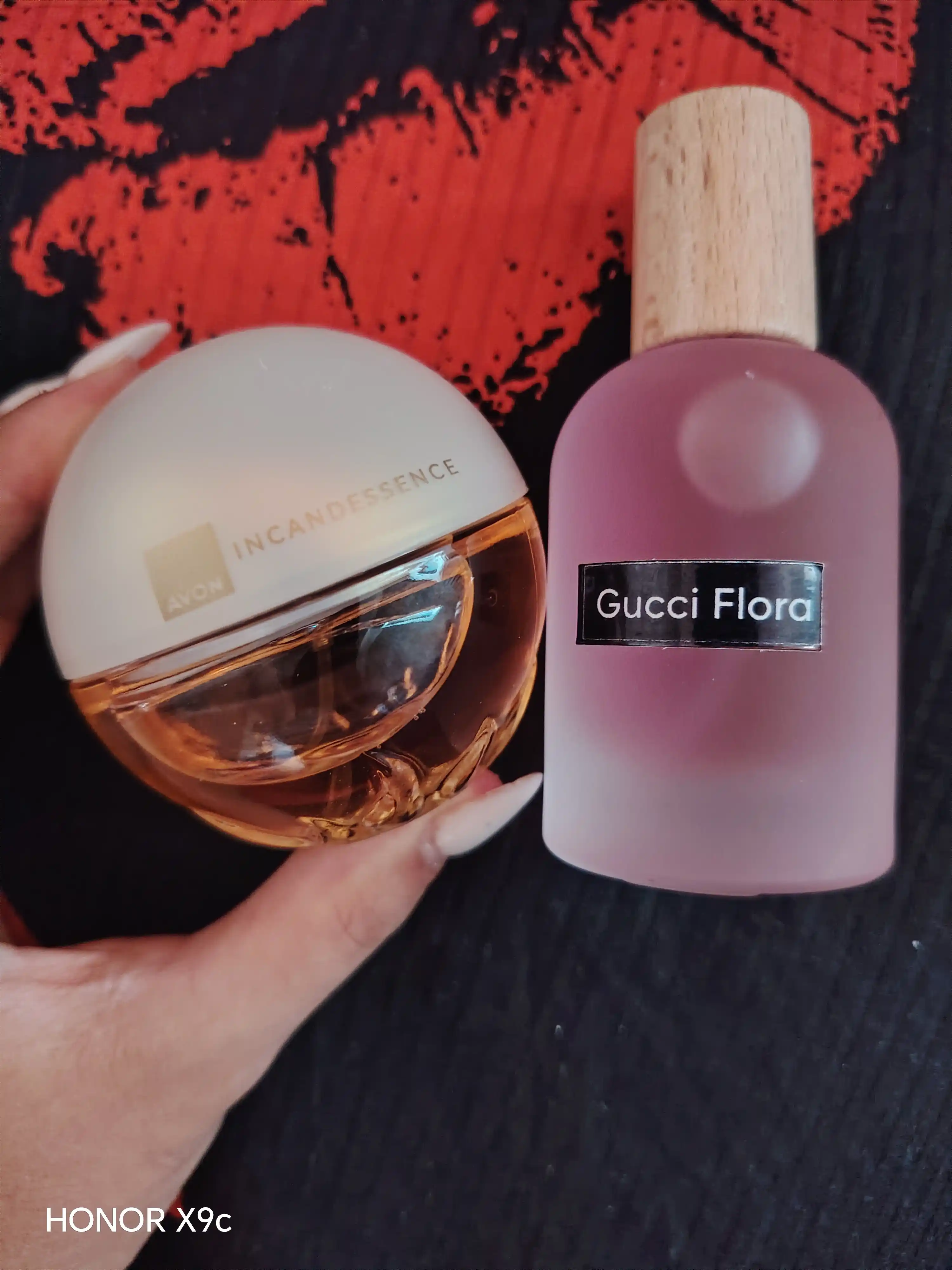 Gucci Flora Gorgeous Gardenia ayollar atiri,shirin hid, uzoq saqlanadi