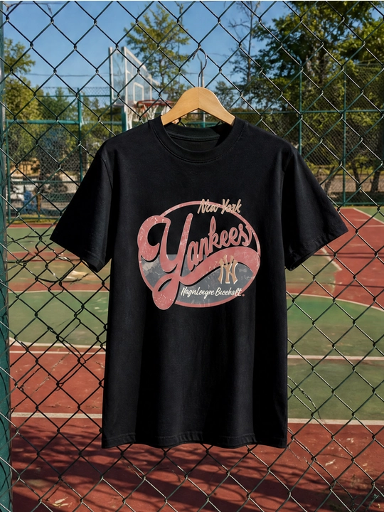 Ayollar uchun New York Yankees printli paxta oversayz futbolka, qisqa yengli