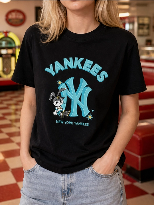 Ayollar uchun Yankees va quyon printli paxta oversayz futbolka, qisqa yengli
