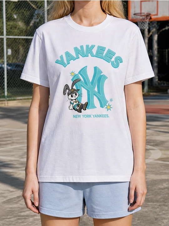 Ayollar uchun Yankees va quyon printli paxta oversayz futbolka, qisqa yengli