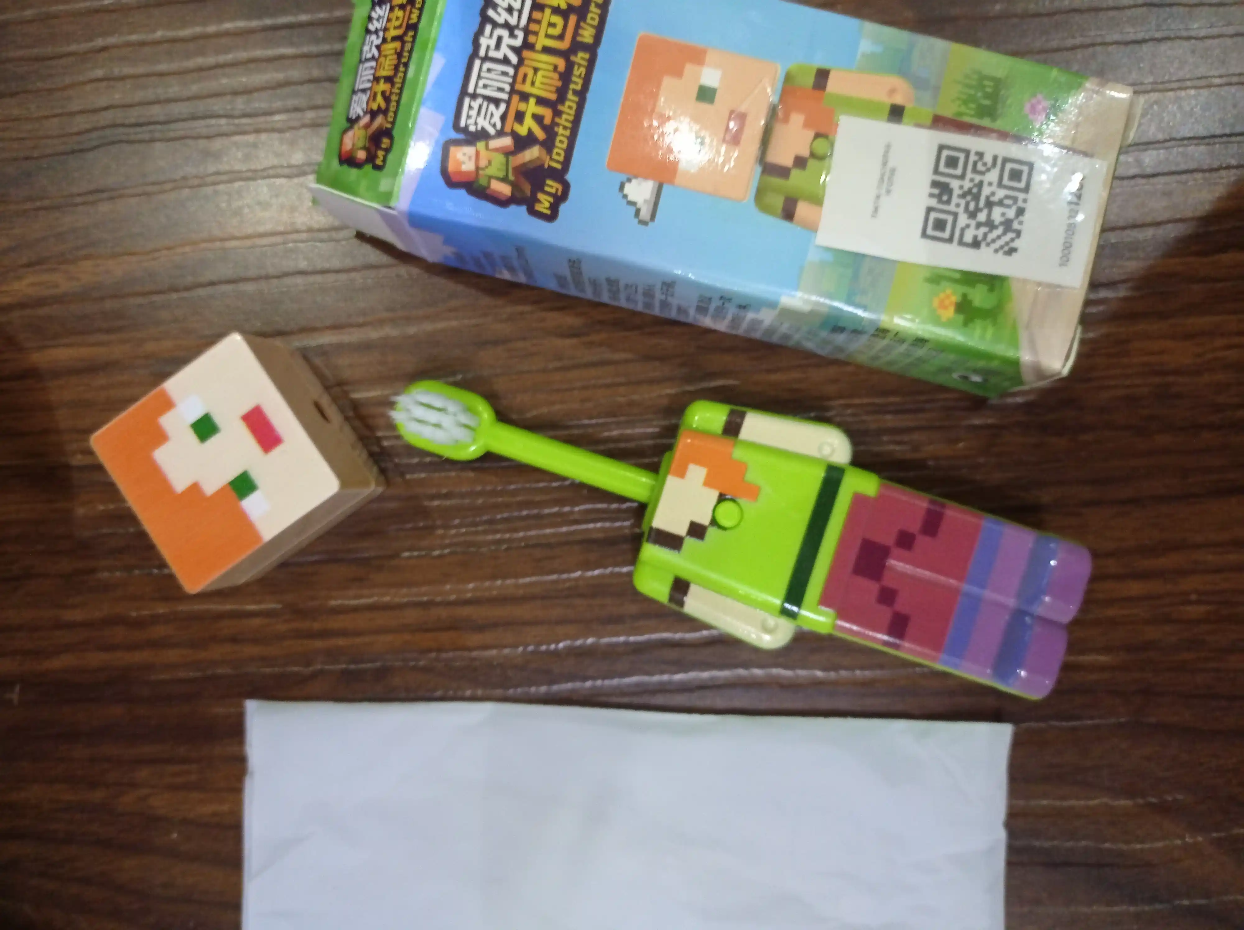 Minecraft va boshqa qahramonli bolalar tish chotkasi