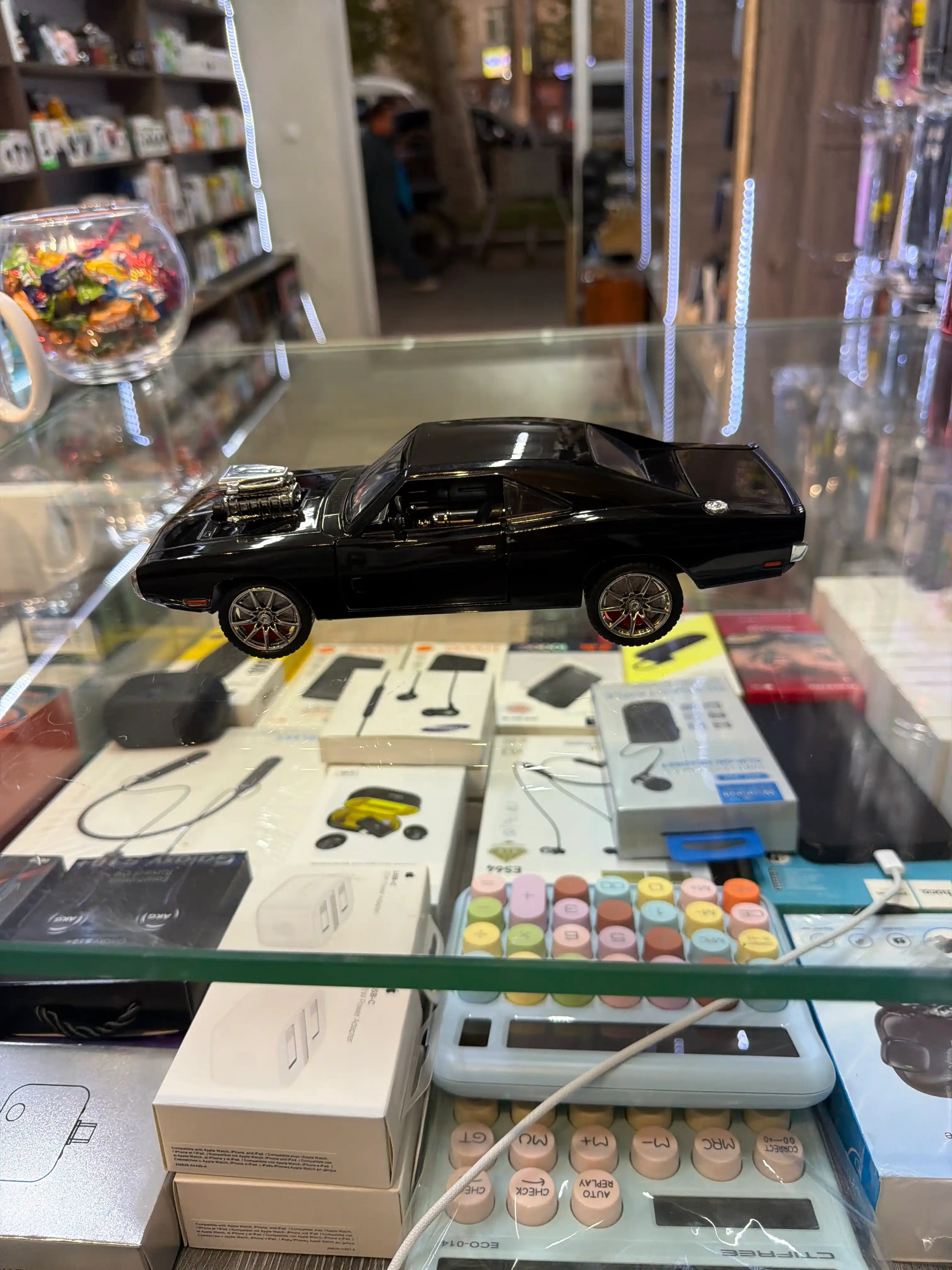 Металлическая машинка Dodge Charger 1970 года, коллекционная модель, масштаб 1:24