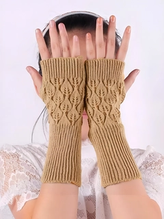 Tilla xaki