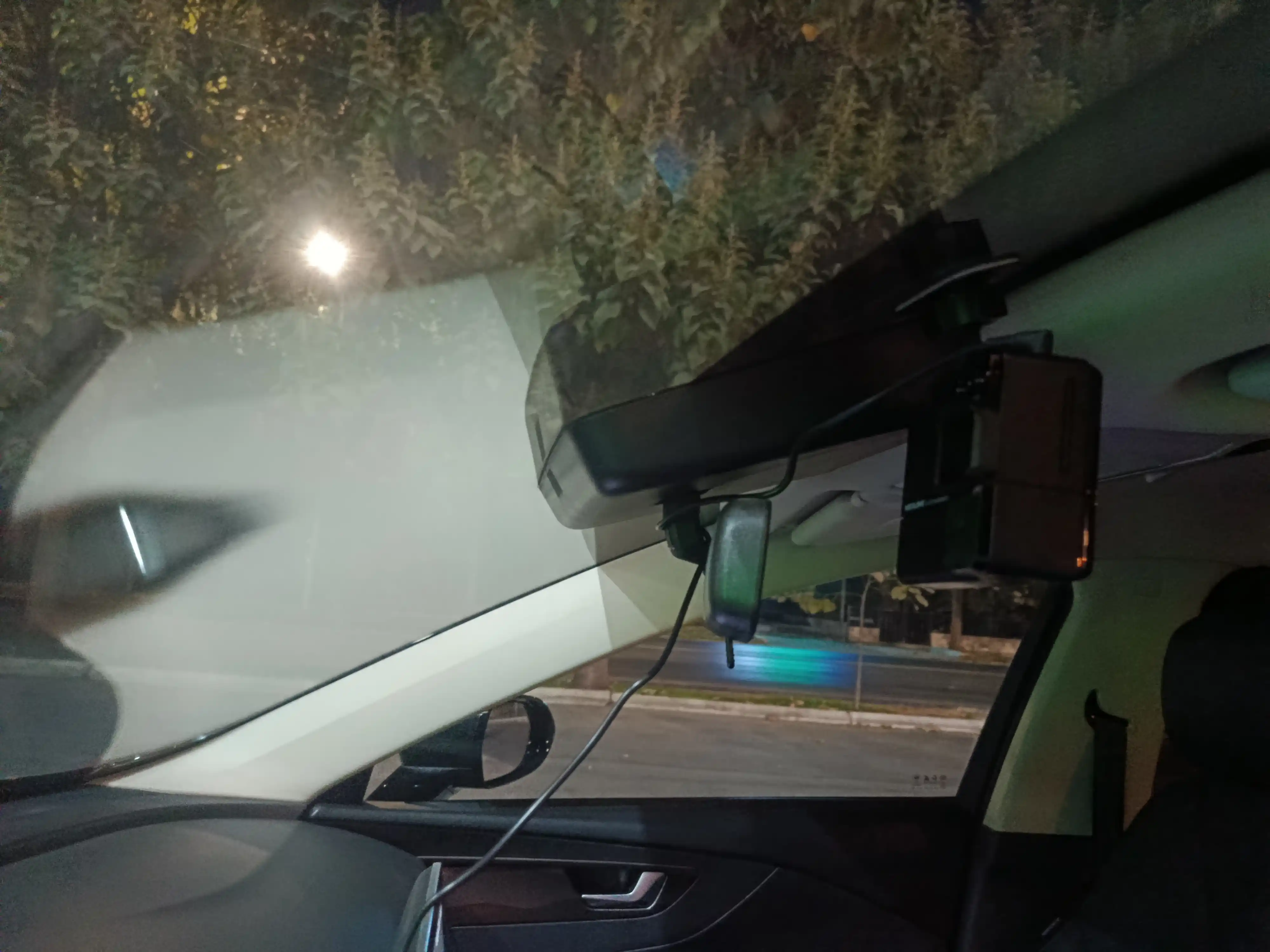 Гибрид радар-детектор с видеорегистратором Neoline X-COP ROADMASTER, Full HD + NightVision