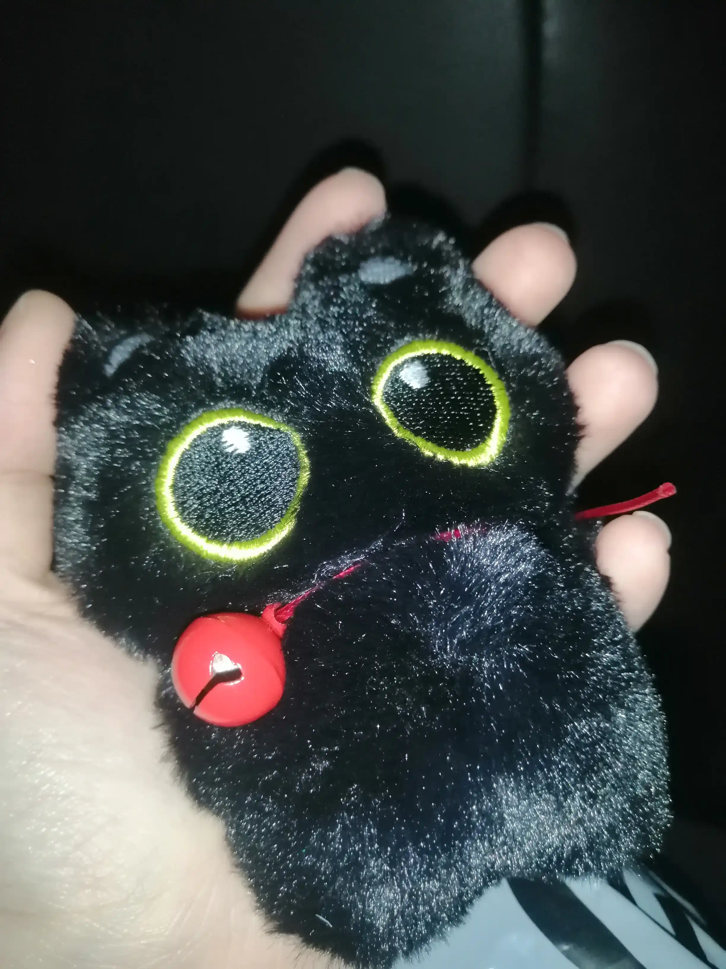 Мягкий игрушечный брелок – удобный аксессуар для ключей и сумки