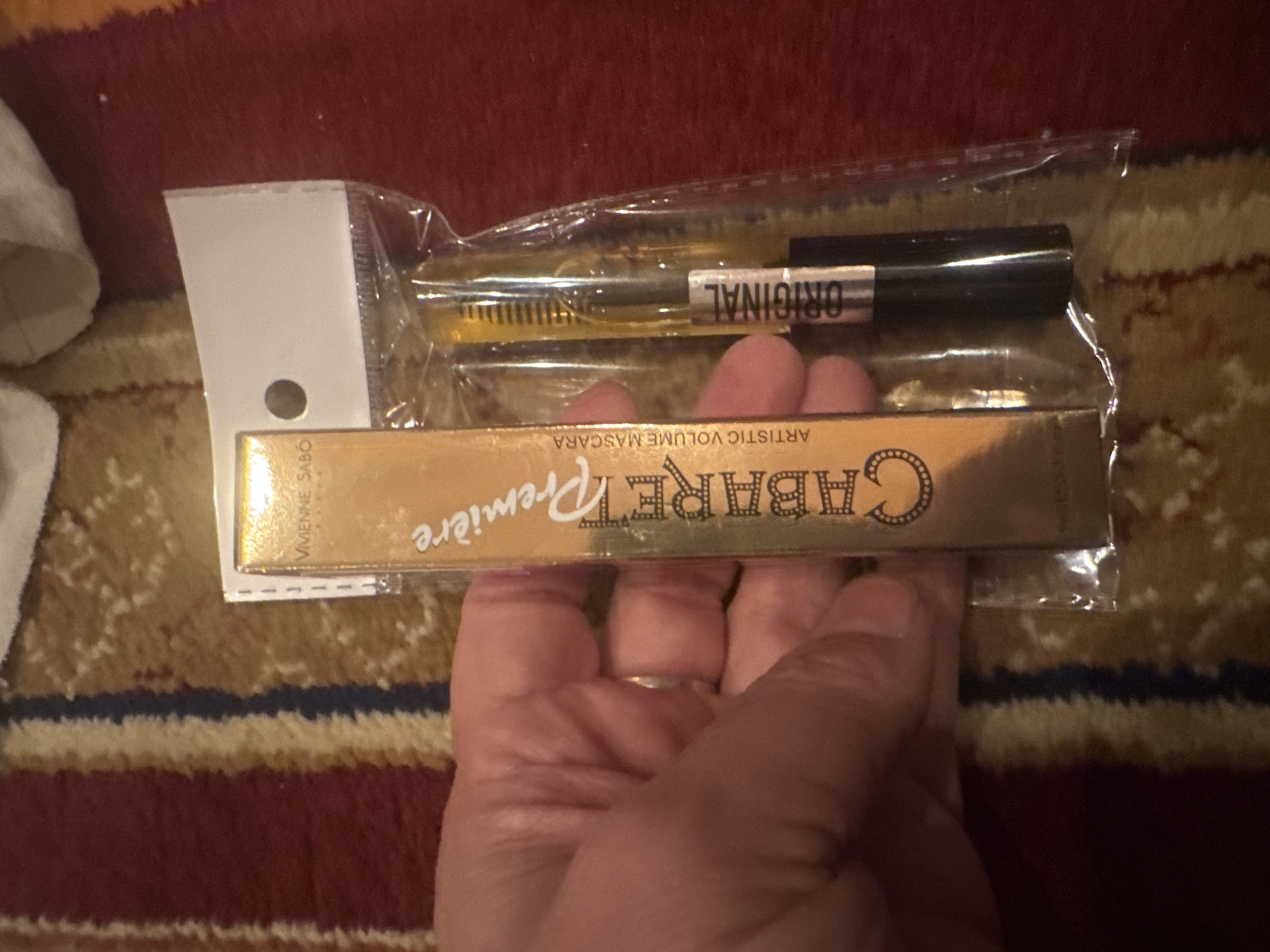 Cabaret Premiere, черная мечта для черных глаз