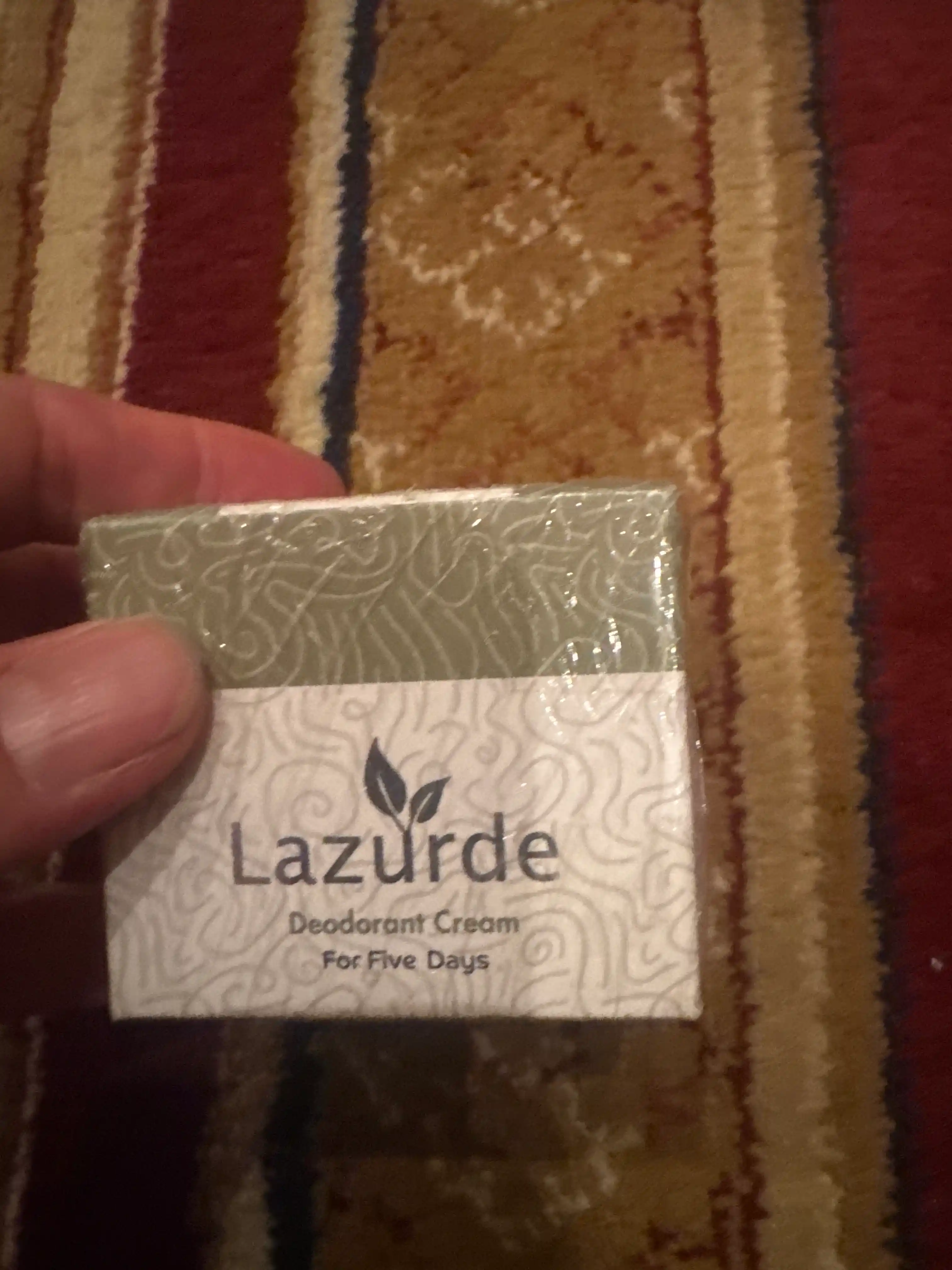 Lazurde Ayollar uchun dezodorant, ter hidiga qarshi antiperspirant krem, 50 gr