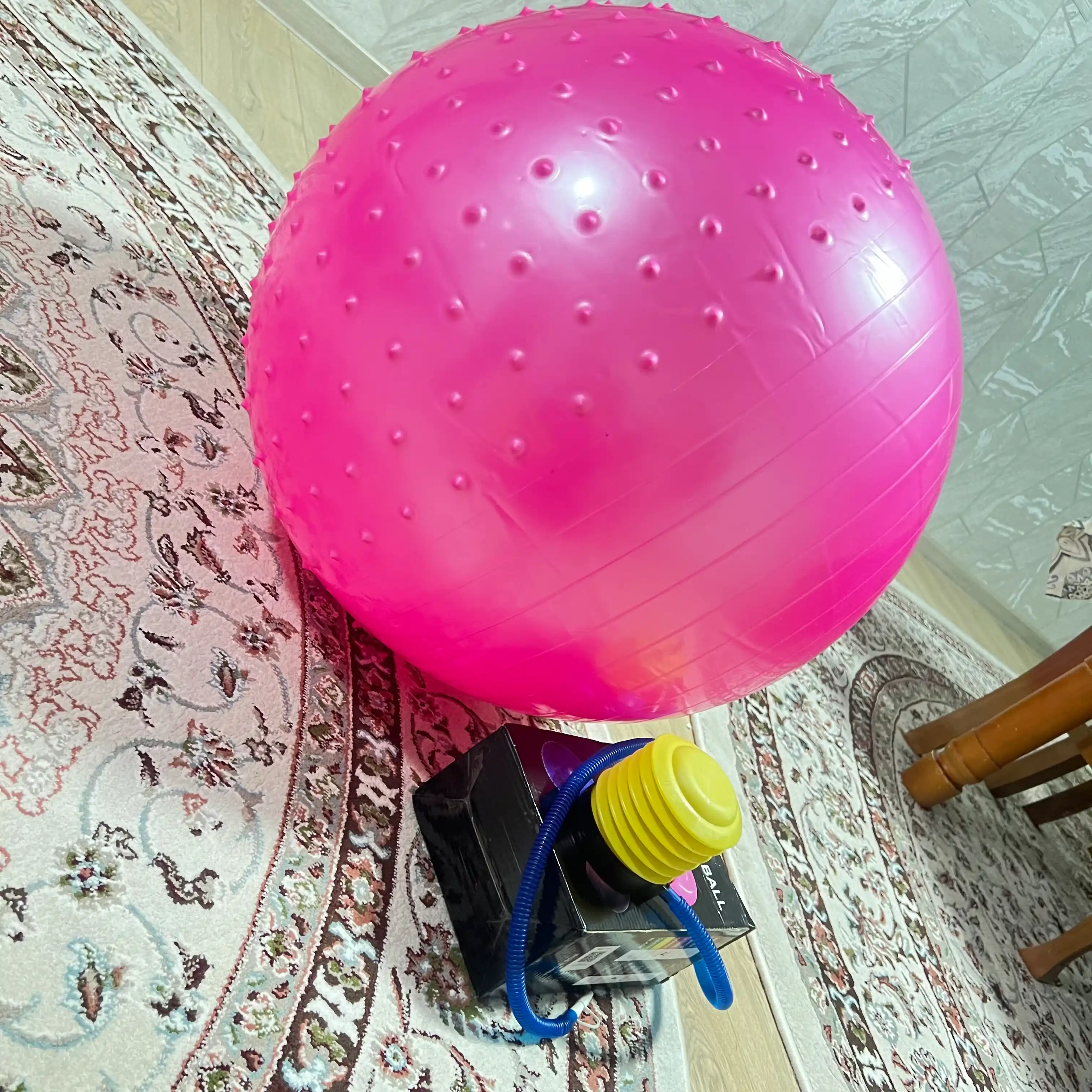 Мяч для фитнеса пол шипом Fitball, фитбол 75-85-95 см, с насосом