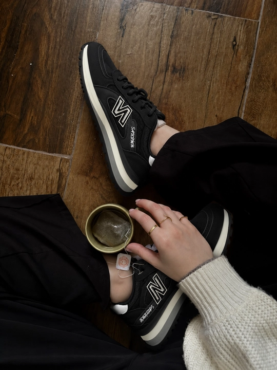 Ayollar uchun krossovka, kundalik sport oyoq kiyimi, casual, bog‘ichli model