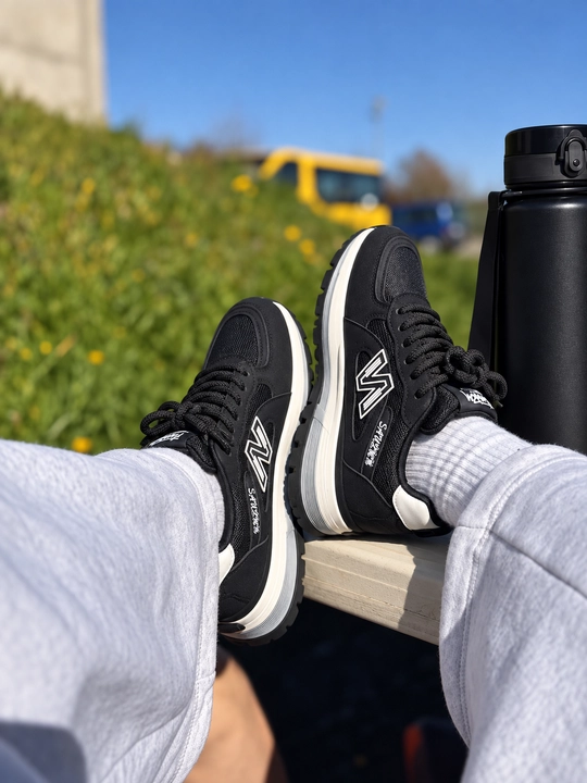 Ayollar uchun krossovka, kundalik sport oyoq kiyimi, casual, bog‘ichli model - 