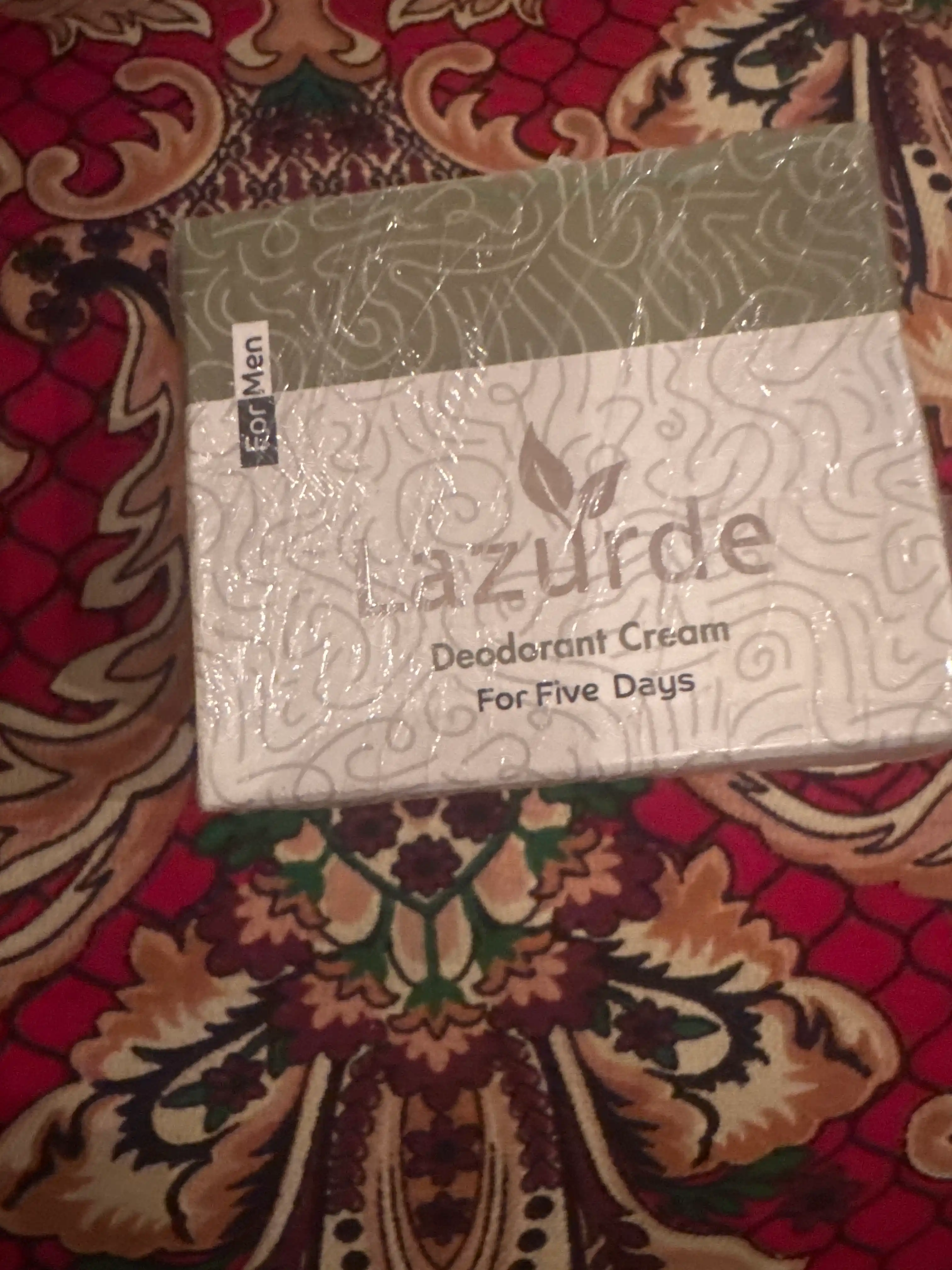 Lazurde Ayollar uchun dezodorant, ter hidiga qarshi antiperspirant krem, 50 gr