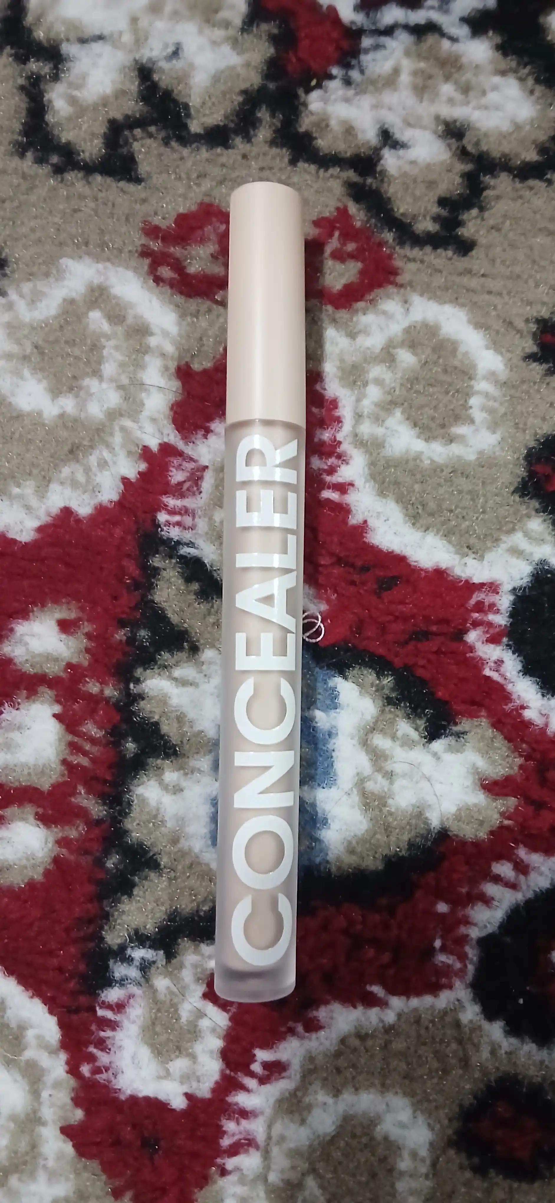 Консилер Concealer для лица, вокруг глаз