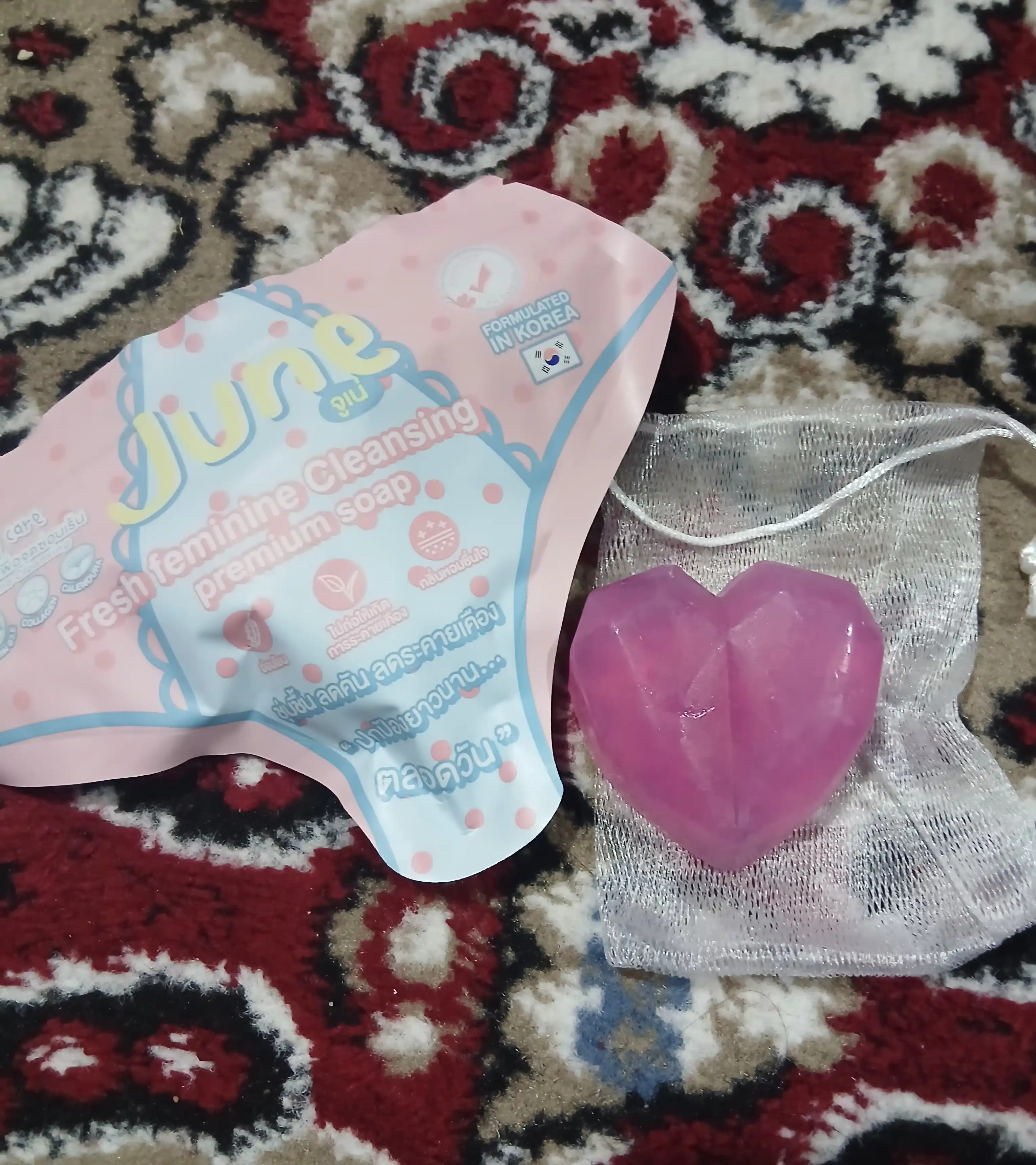 Мыло для интимной гигиены для женщин (в форме сердца) - ISW Fresh Feminine Cleansing Soap