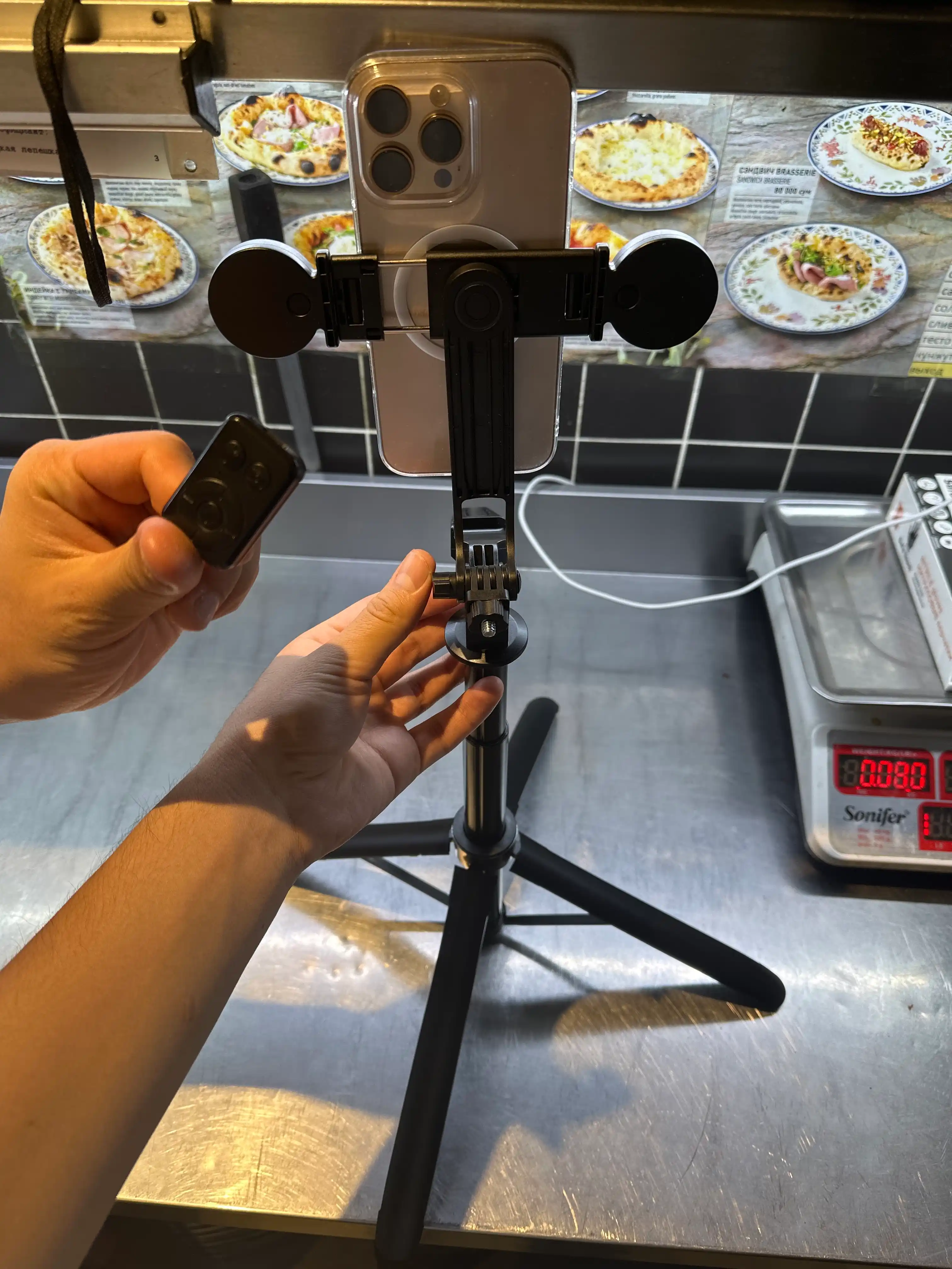Shtativ telefon, 180 sm 9 tasi 1 da, 2ta LED chiroq & Bluetooth: monopod, selfi tayoqchasi