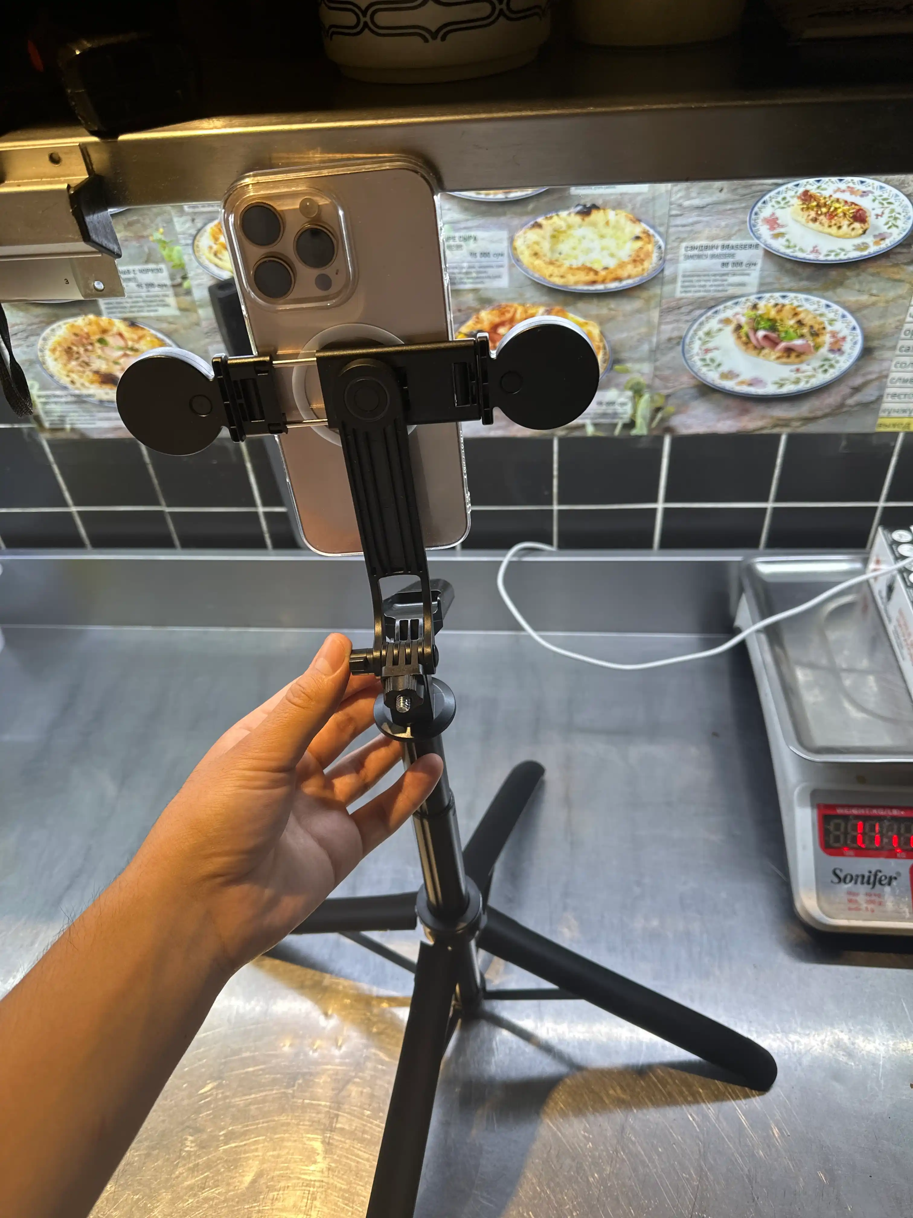 Shtativ telefon, 180 sm 9 tasi 1 da, 2ta LED chiroq & Bluetooth: monopod, selfi tayoqchasi