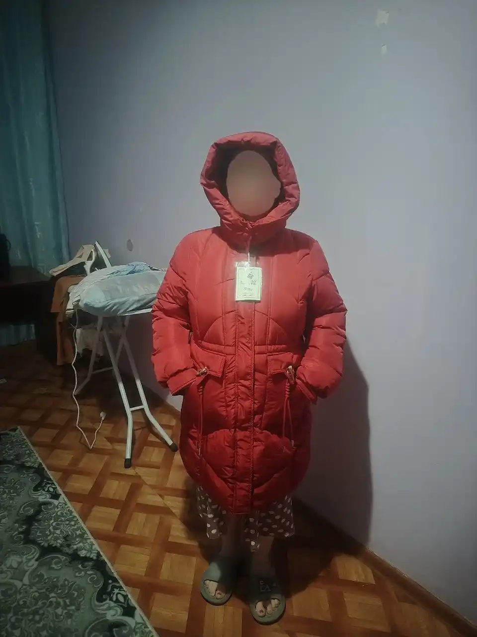 Ayollar va qizlar uchun, qishki kapishonkalik kurtkalar