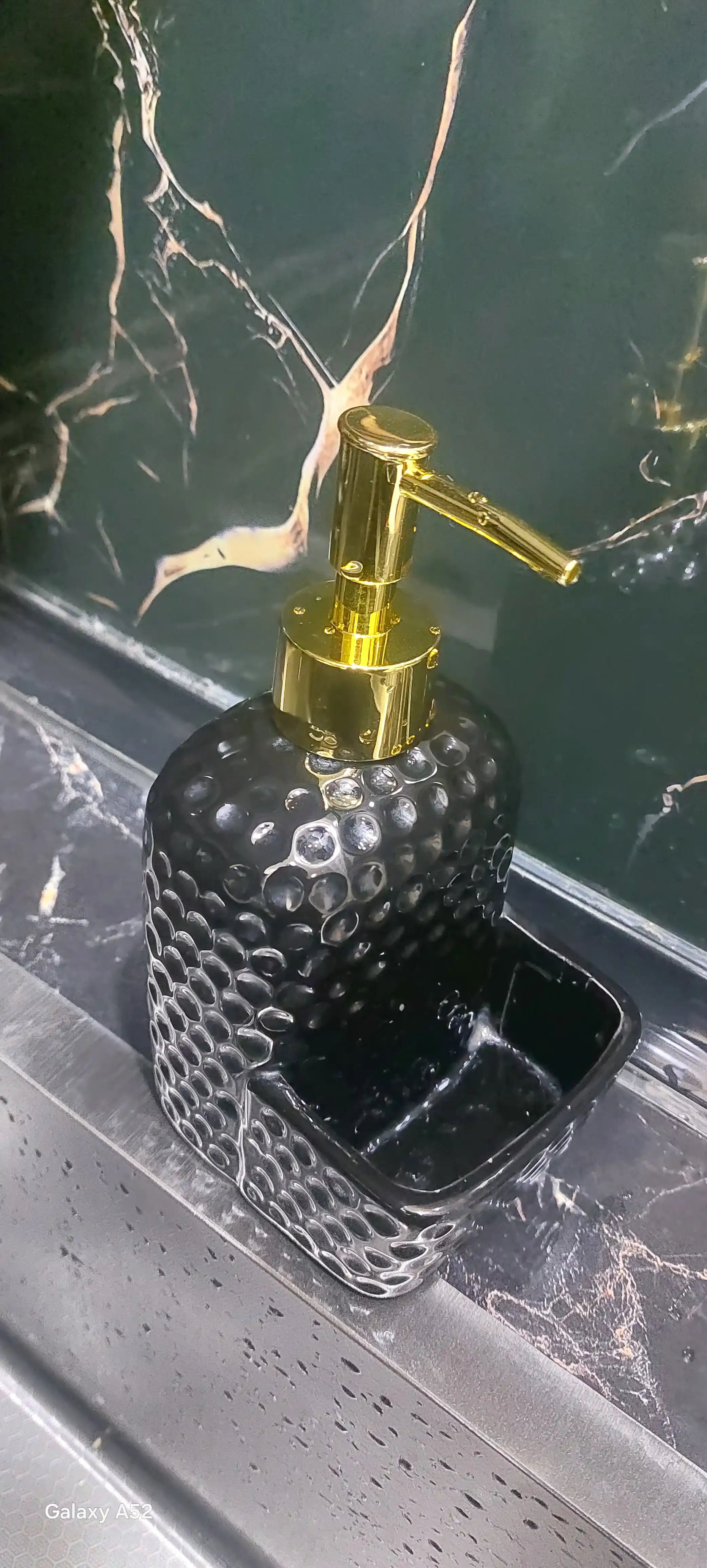 Pompa, dozator, dispenser suyuq sovun uchun