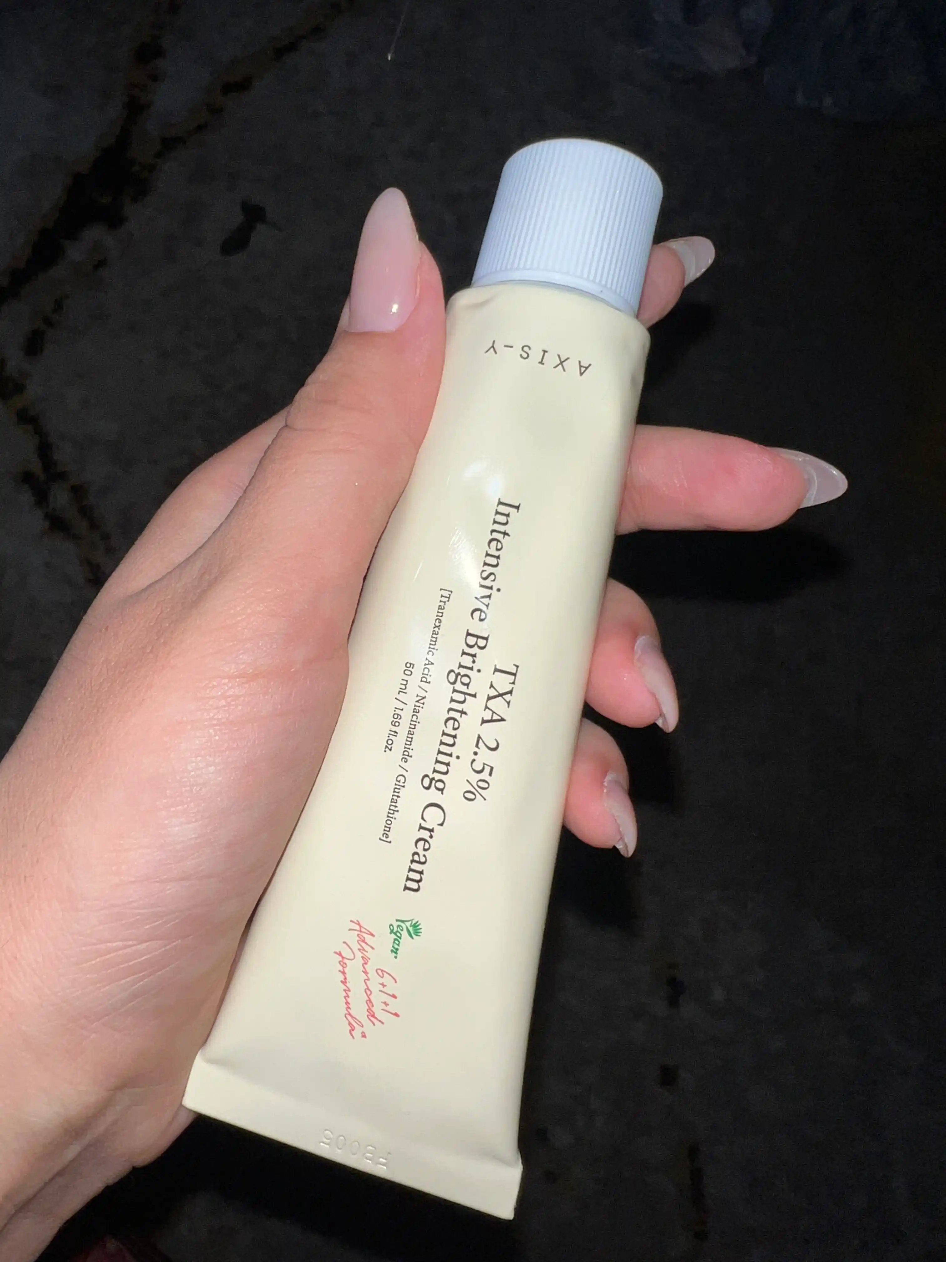 Осветляющий крем AXIS-Y TXA 2.5% Intensive Brightening Cream с транексамовой кислотой