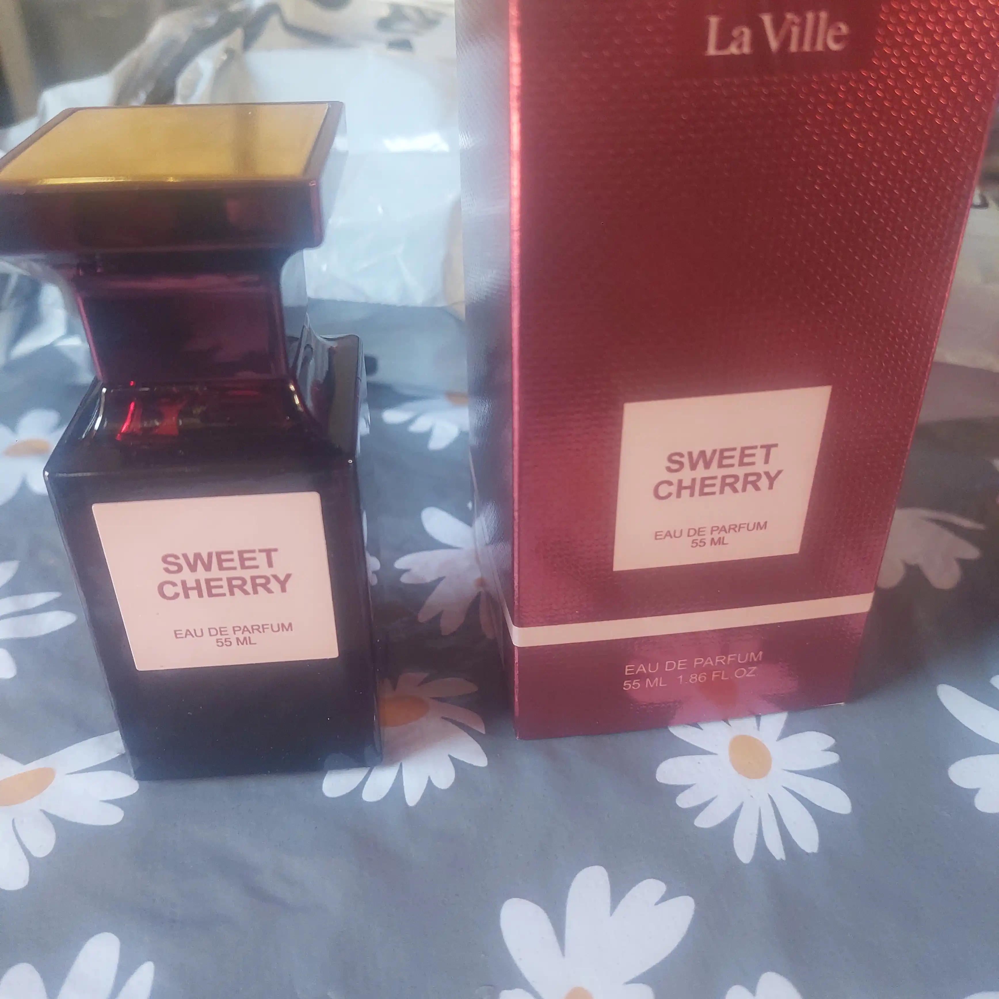 Ayollar uchun Dilis La Vie Sweet Cherry parfyumeriya suvi, 55 ml