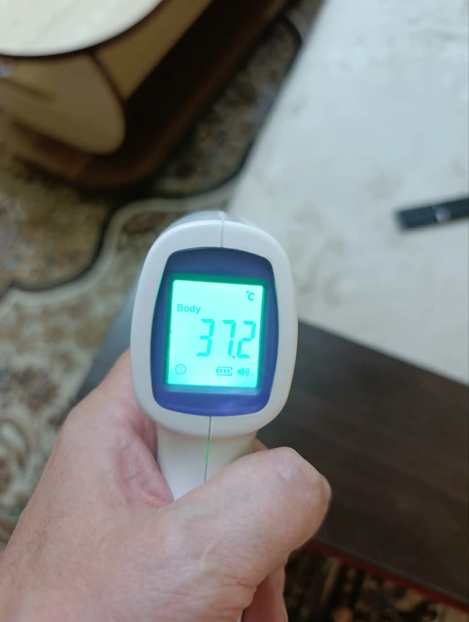 Termometr elektron infraqizil, kontaktsiz