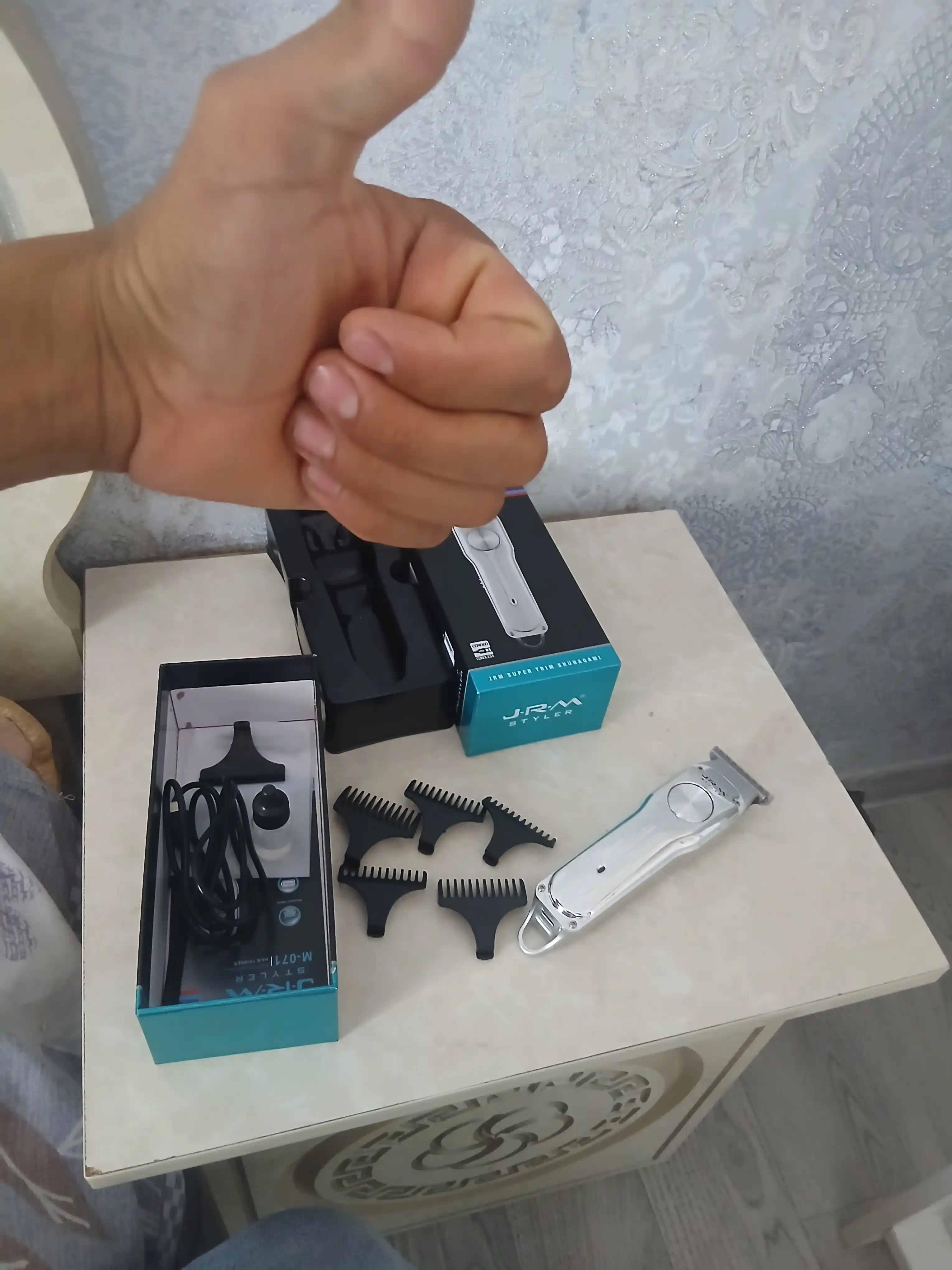 Trimmer M-071, soch va soqol olish mashinasi, soqol olish mashinalari mo`ylov uchun ustara