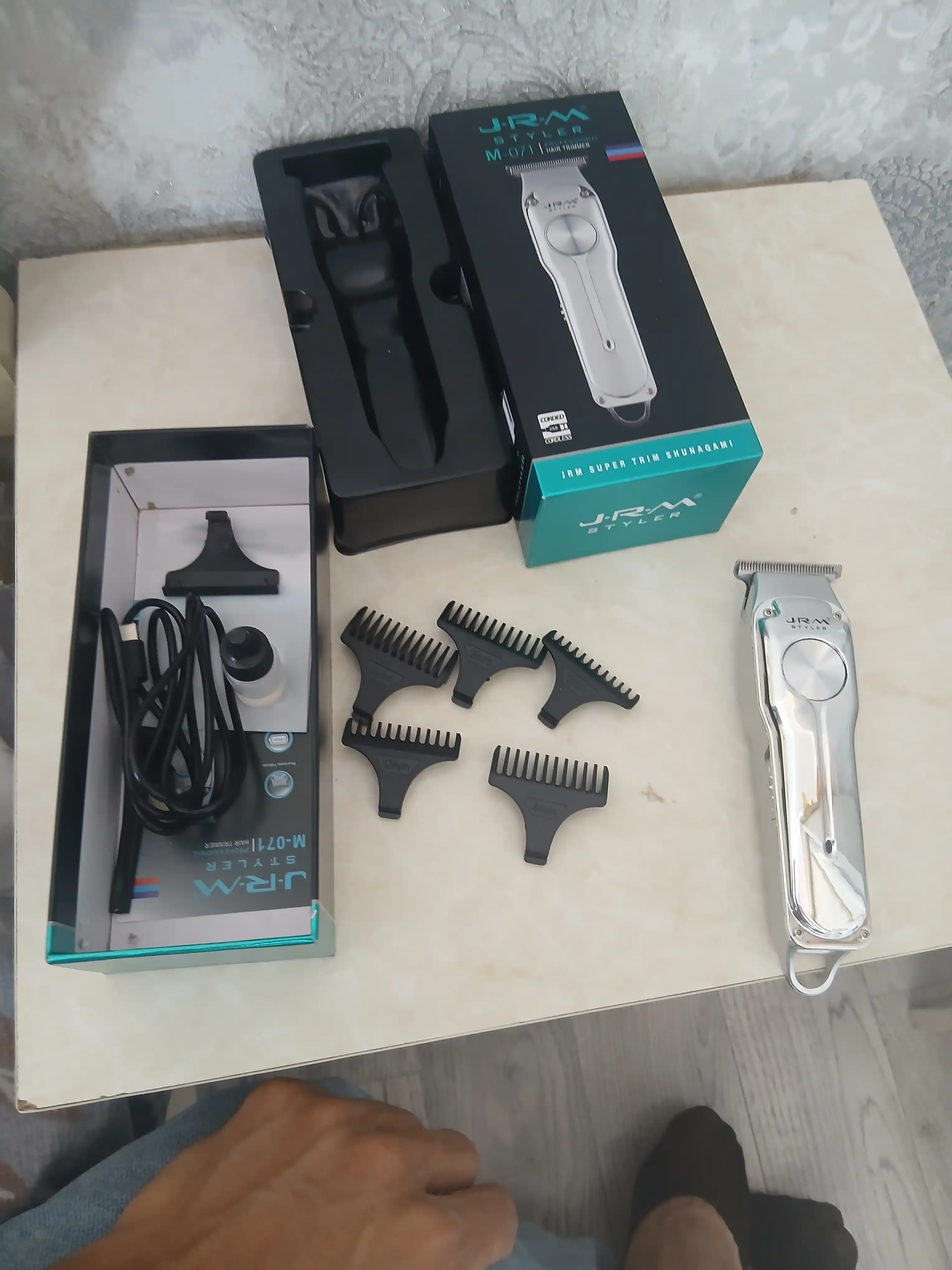 Trimmer M-071, soch va soqol olish mashinasi, soqol olish mashinalari mo`ylov uchun ustara