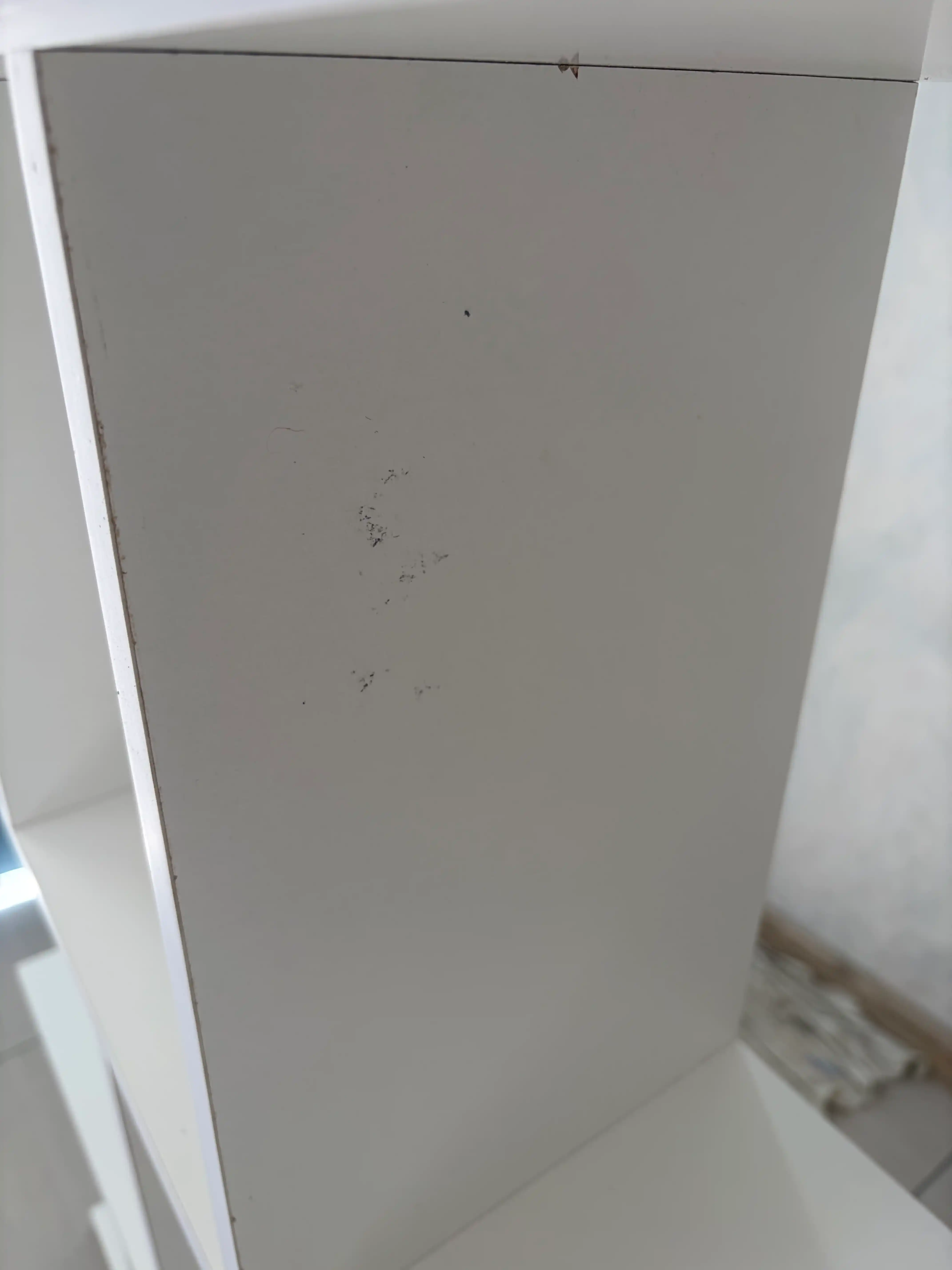Kitoblar va o'yinchoqlar uchun polga qo'yiladigan tokchalar 179x90x21