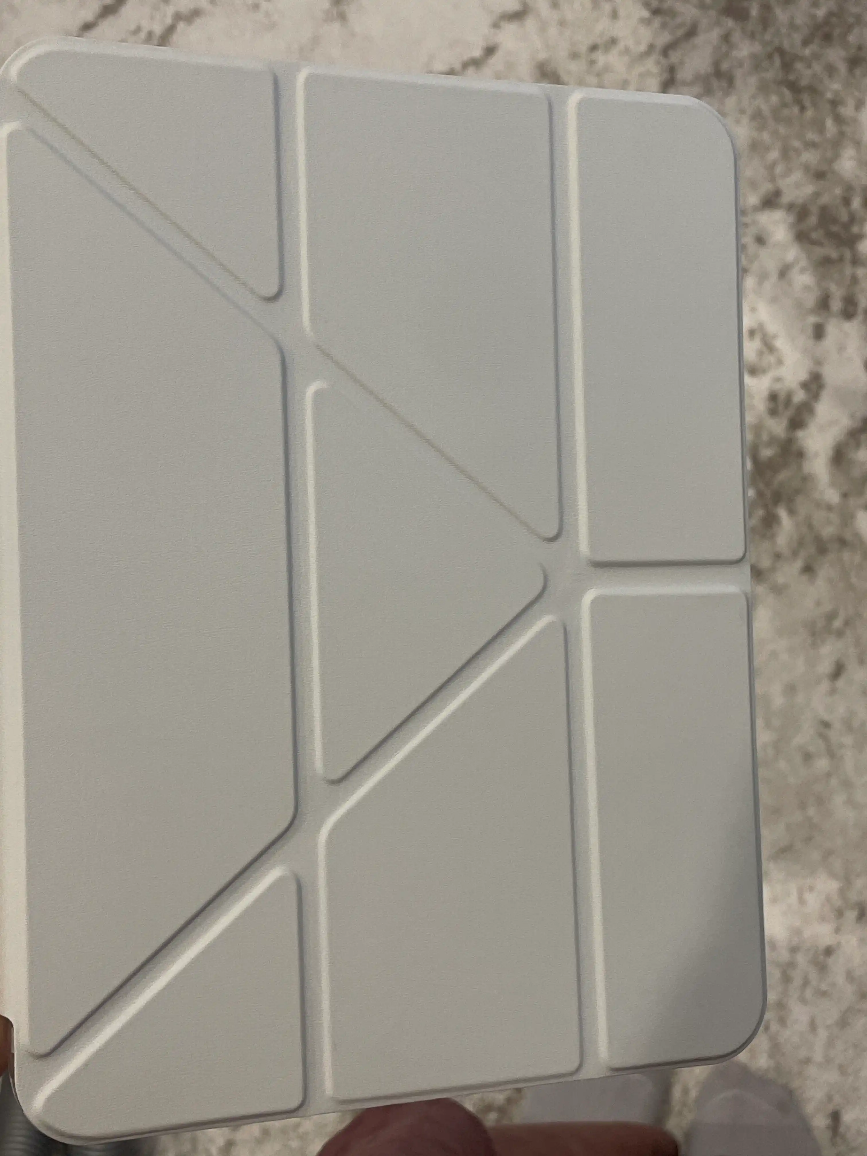 IPad A16 uchun chexol Smart Case tagligi bilan shaffof himoya g‘ilofi