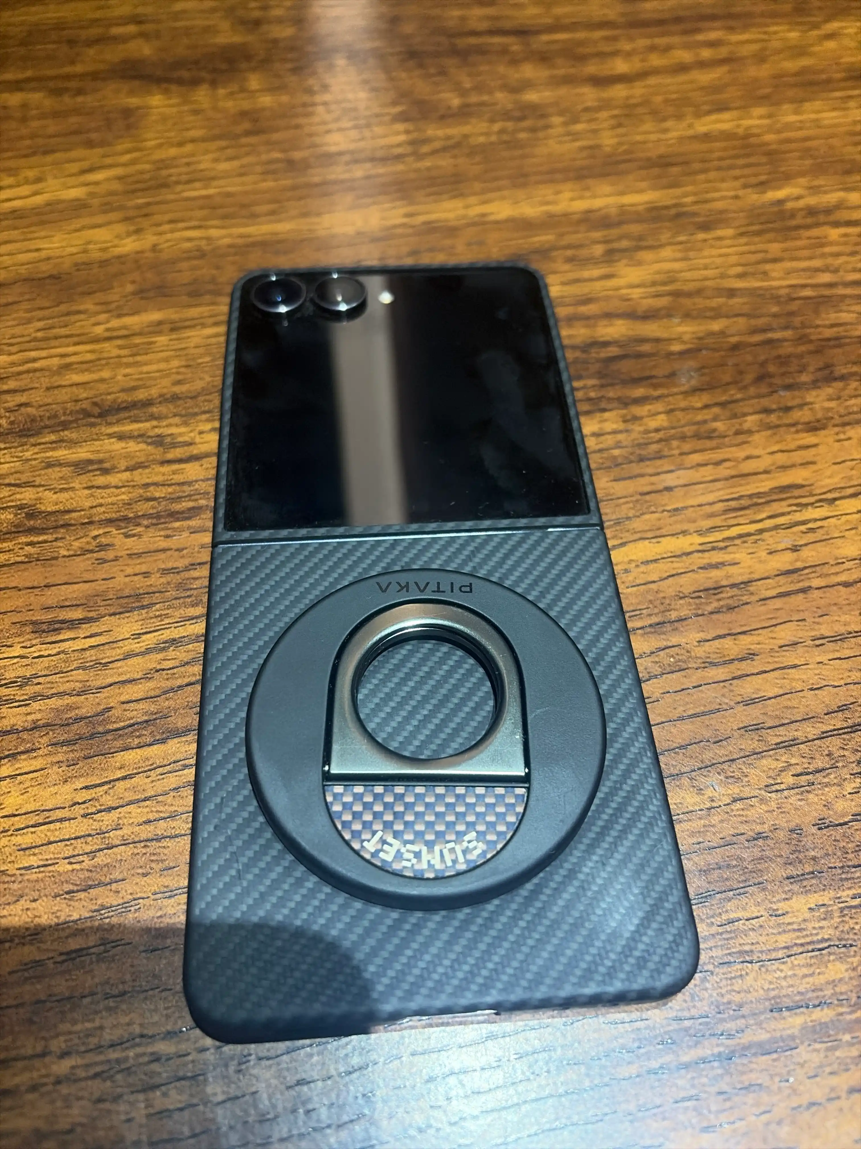 Чехол Pitaka для Samsung Galaxy Z Flip 7, с Magsafe, сверхпрочный, легкий, из кевлара