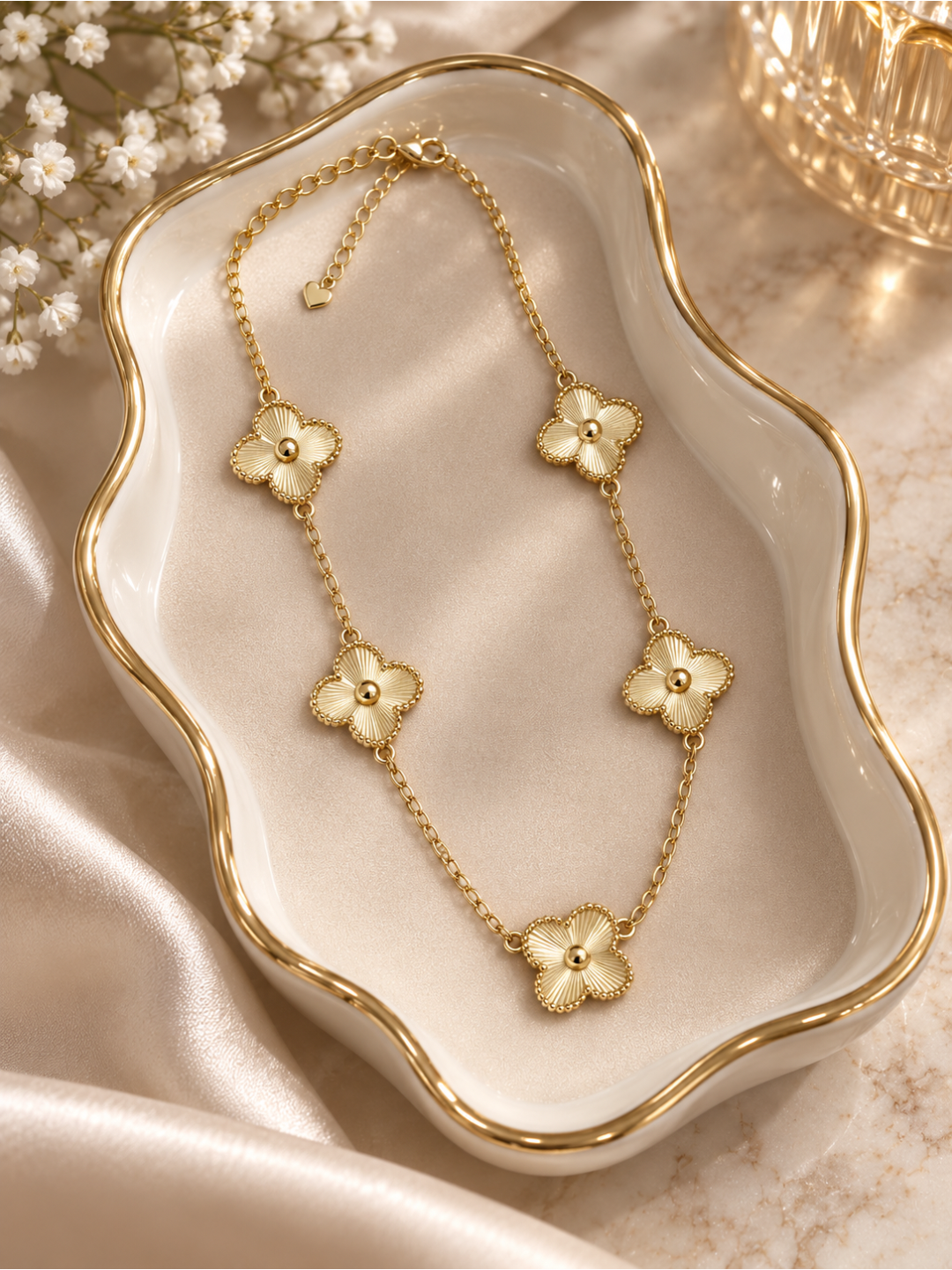 Женская цепочка на шею в стиле Van Cleef — изящная бижутерия - 