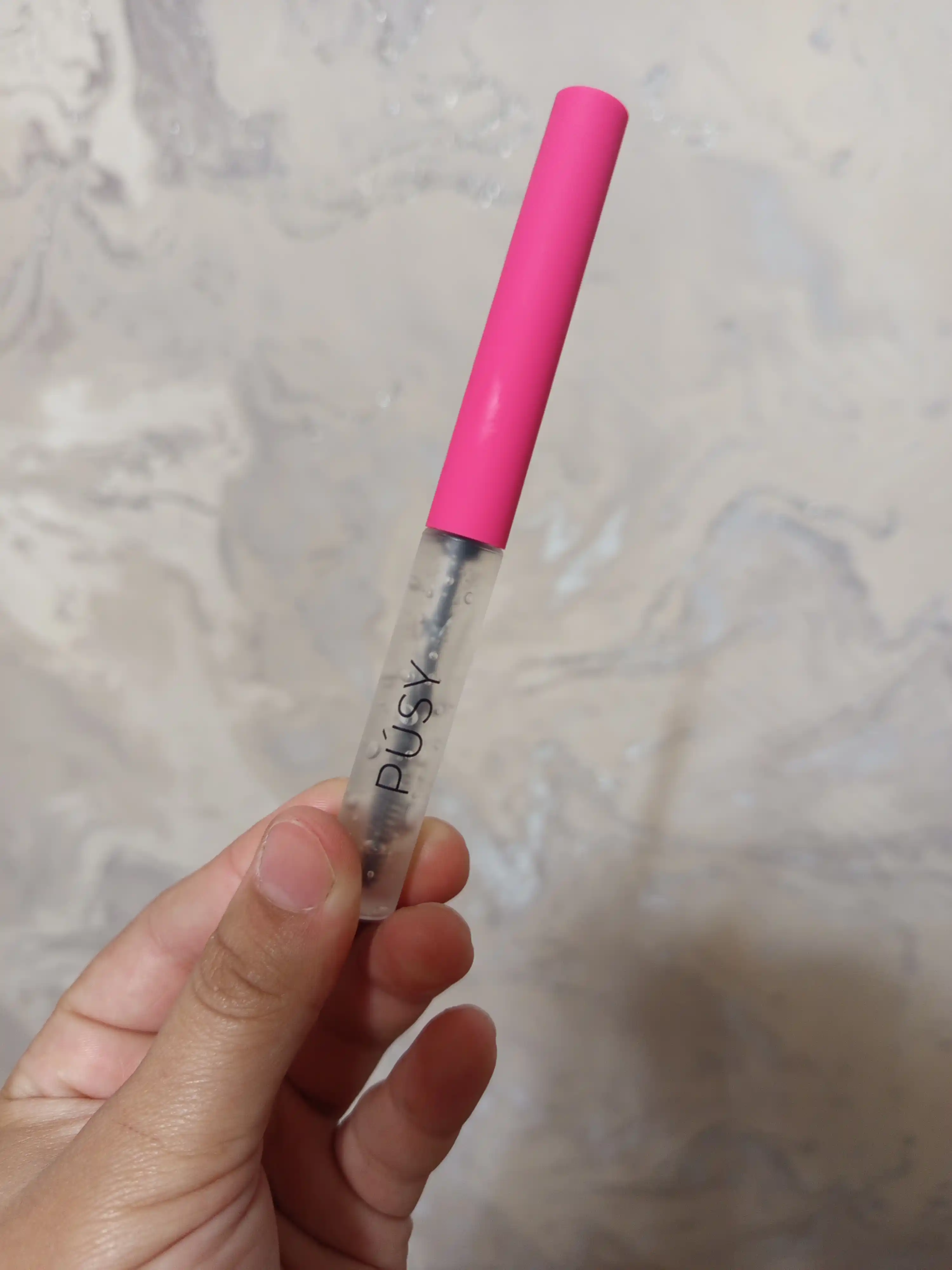 PUSY Brow Fix Gel – yengil, yotqizish va uzoq muddatli fiksatsiya, 5 ml