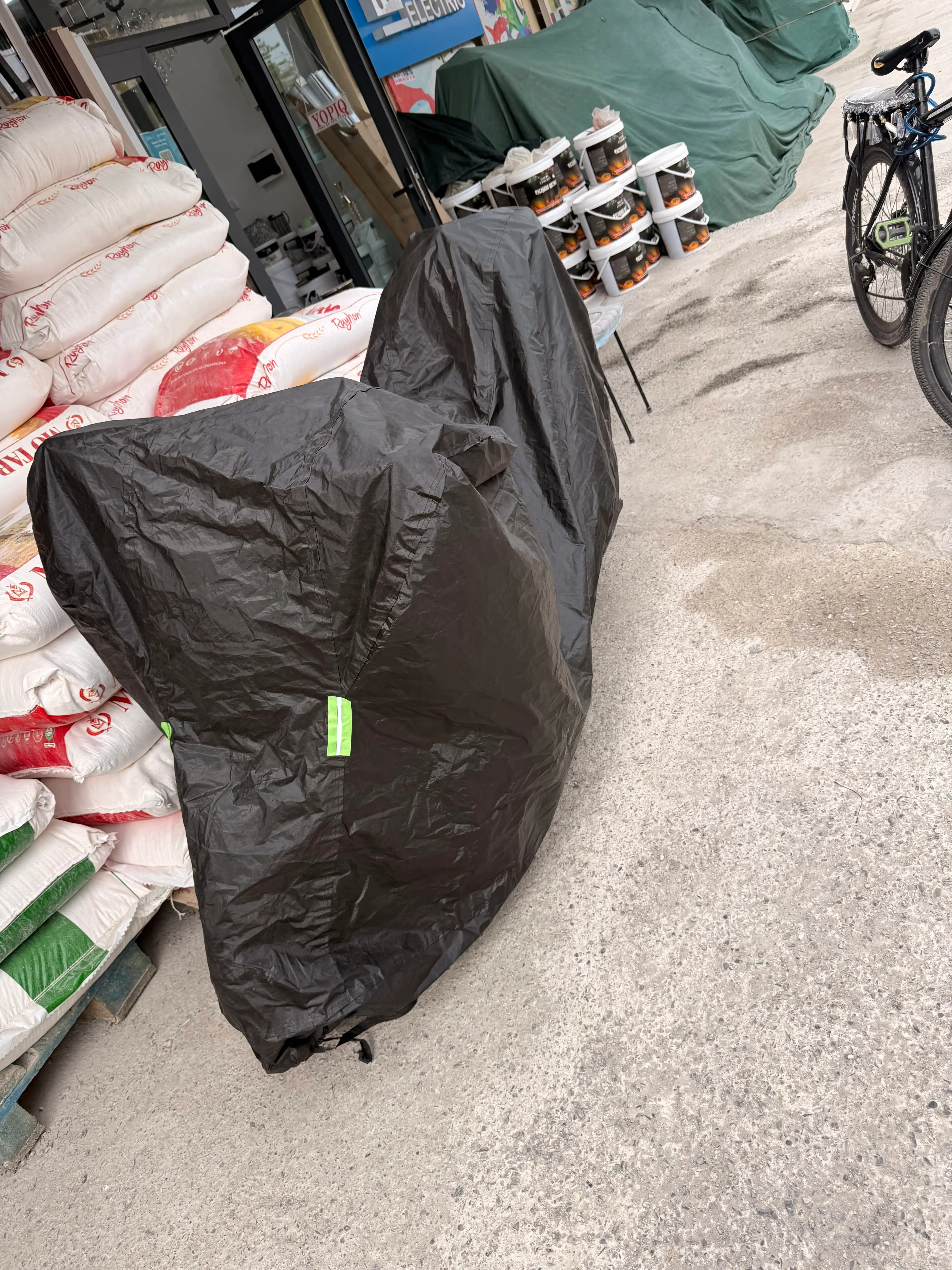 Skuter va mototsikl uchun suv qaytaruvchi himoya chexoli L–4XL
