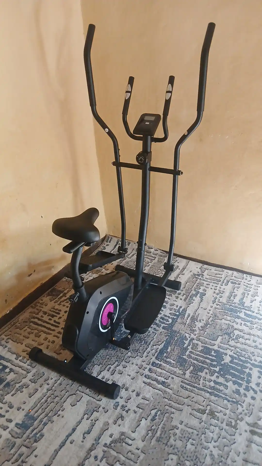 Elliptik trenajor, velo chang'i Dreamfit