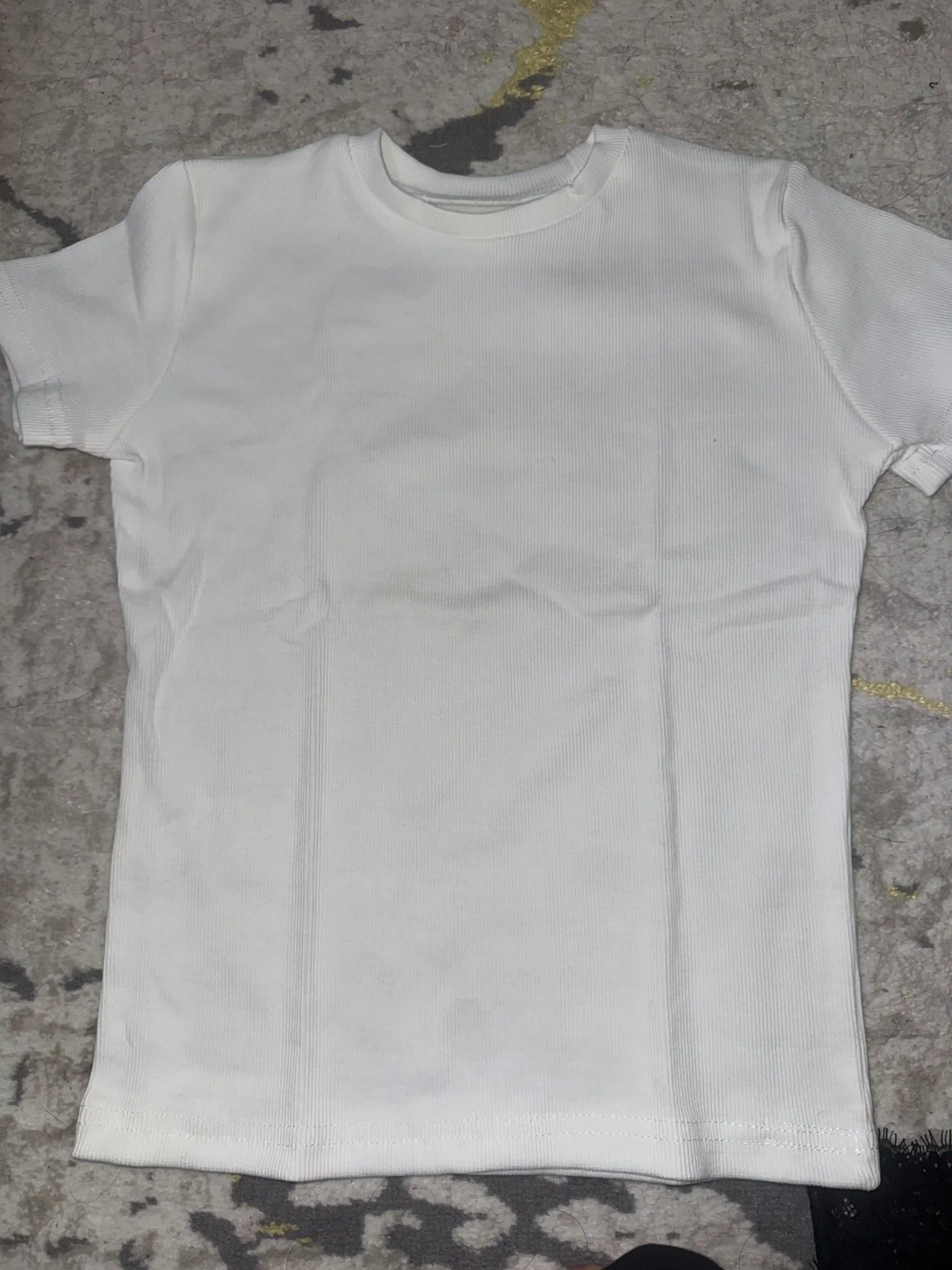 Krop top, chandiqli, asosiy ayollar futbolkasi 95% xb