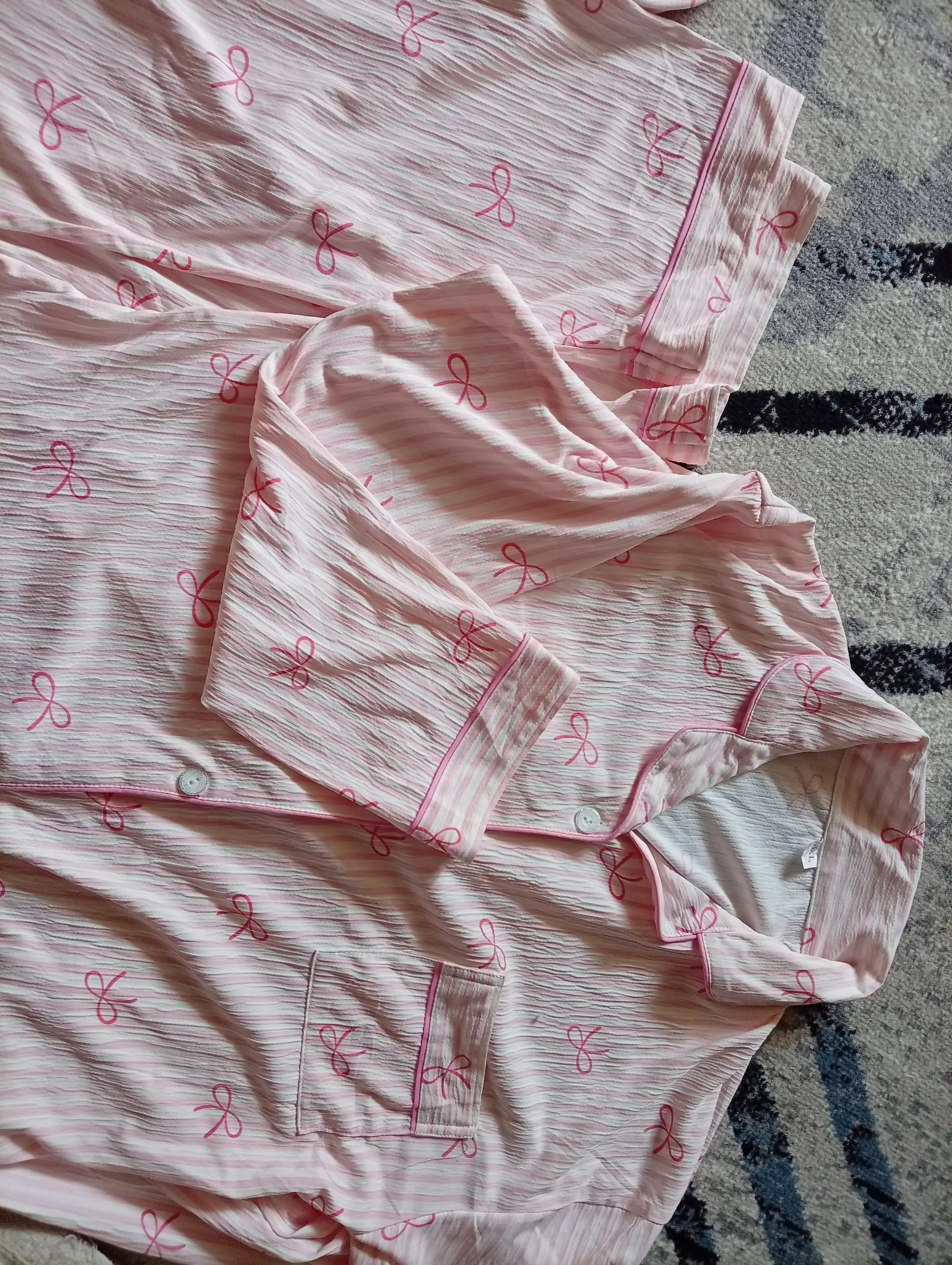 Ayollar uchun 3 ta 1 da pijama, shim va shortilar