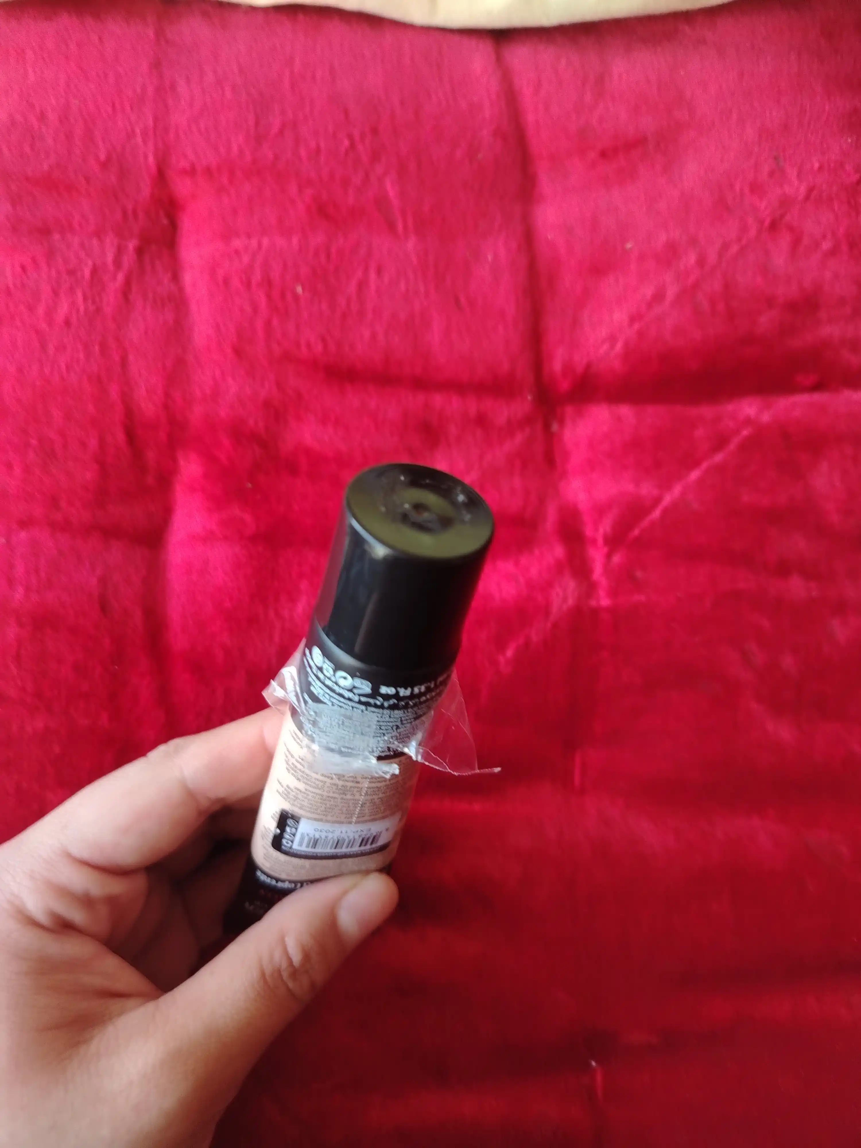 Matlovchi tonal kremi Gabrini Derma, makiyaj ostiga, SPF 15