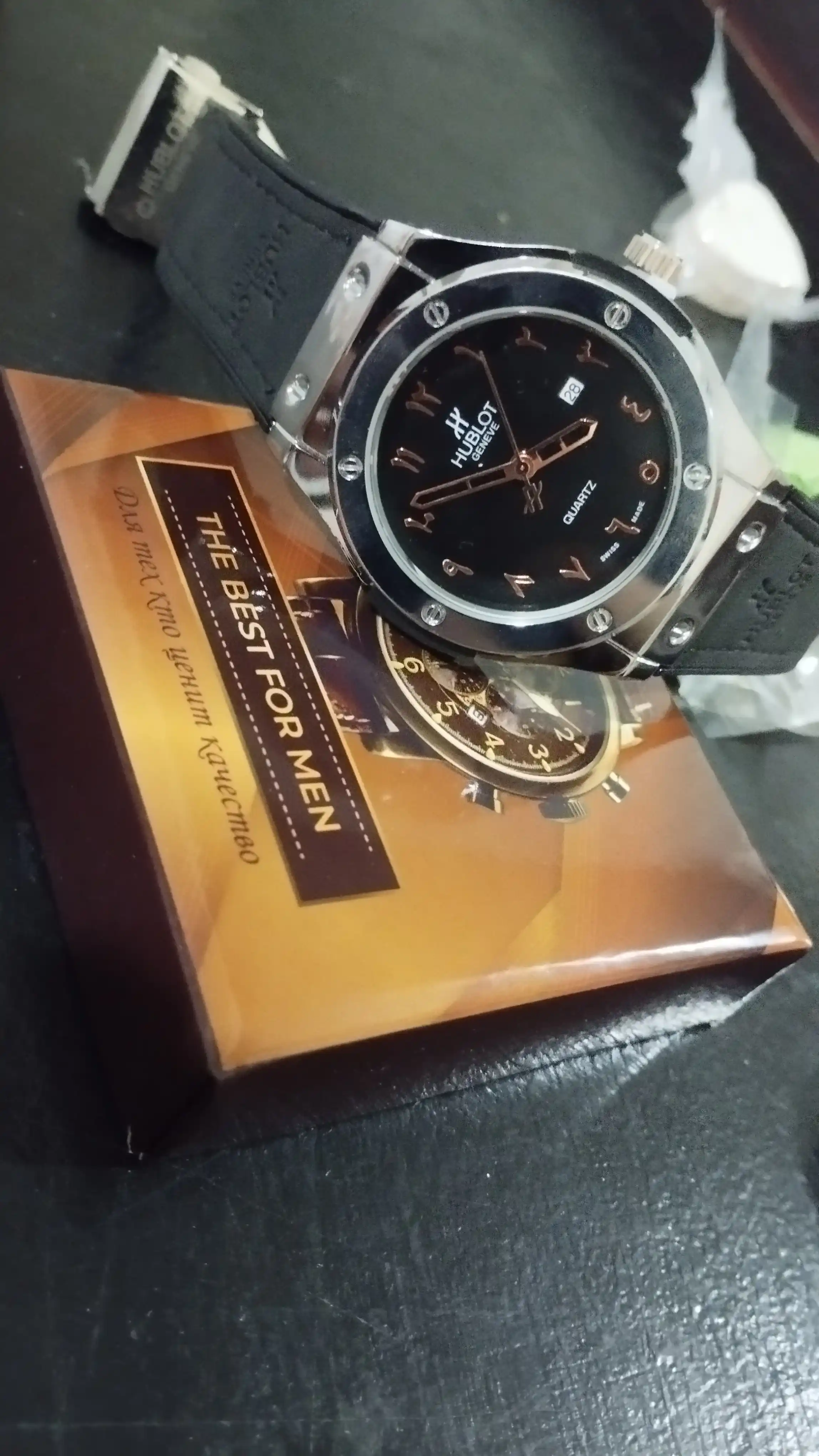Мужские наручные часы Hublot, кварцевый механизм с индикатором даты