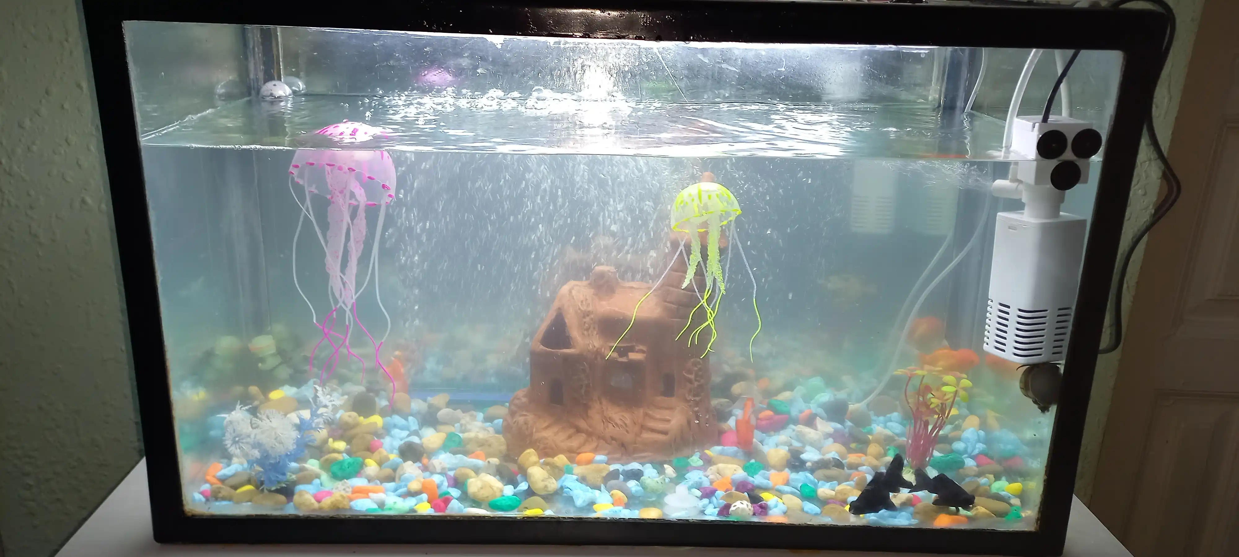Akvarium uchun kompressor Xilong XL-1187 kislorodli, aerator, kislorod uchun kompressor