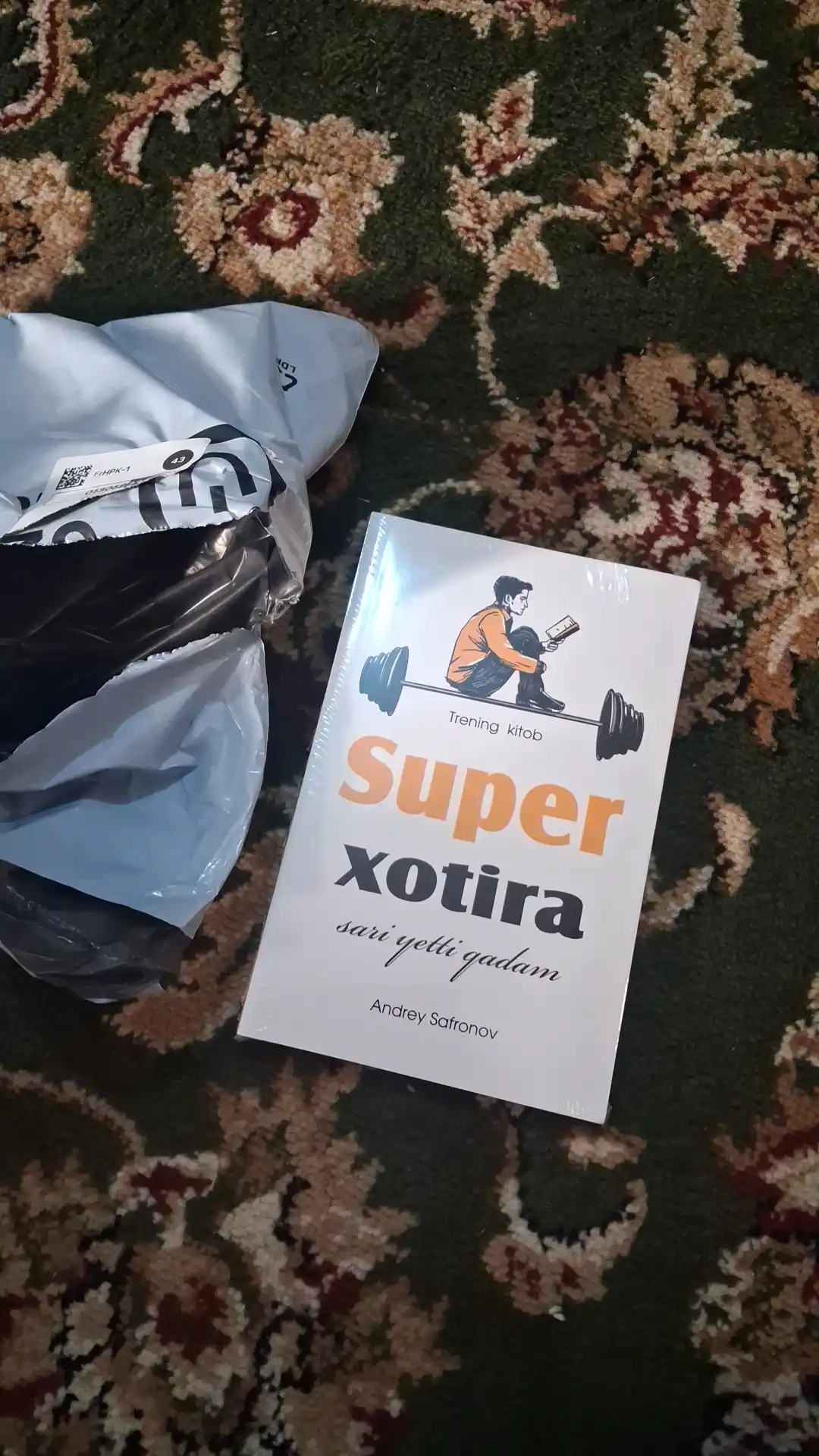 Андреy Сафронов. Супер xотира сари yетти к'адам
