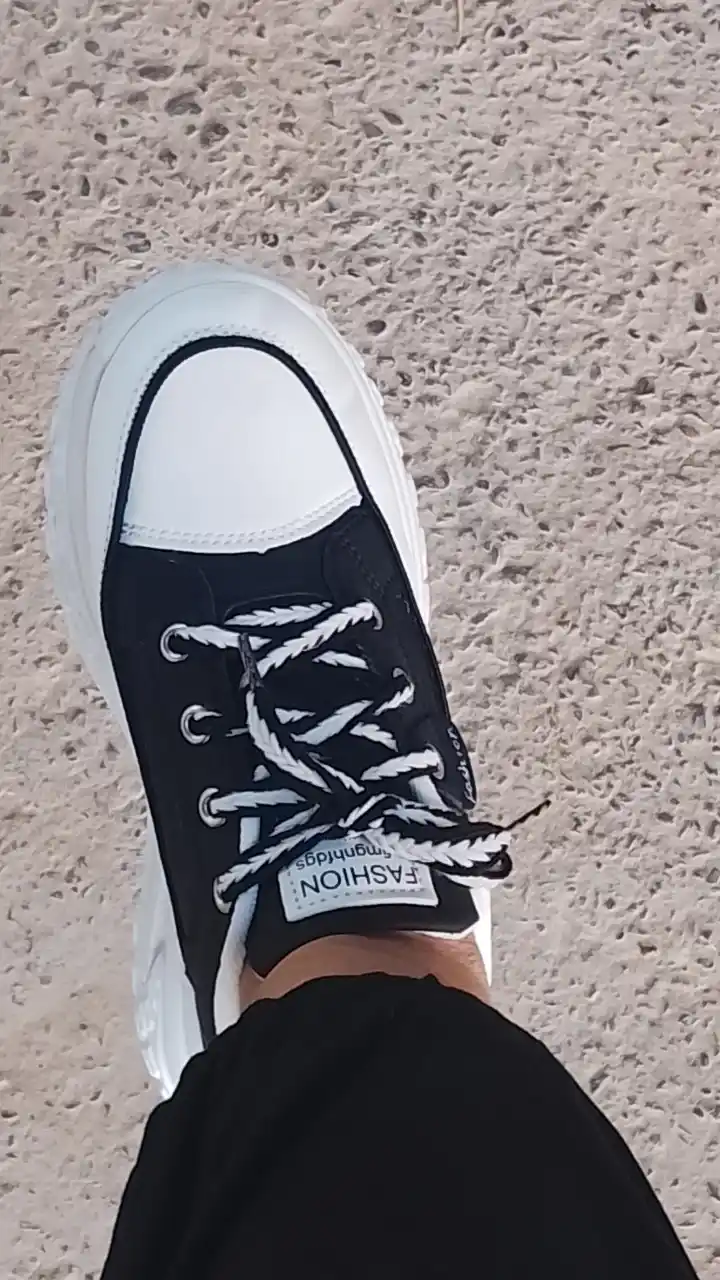Ayollar uchun krossovkalar, bahor, qish, kuz