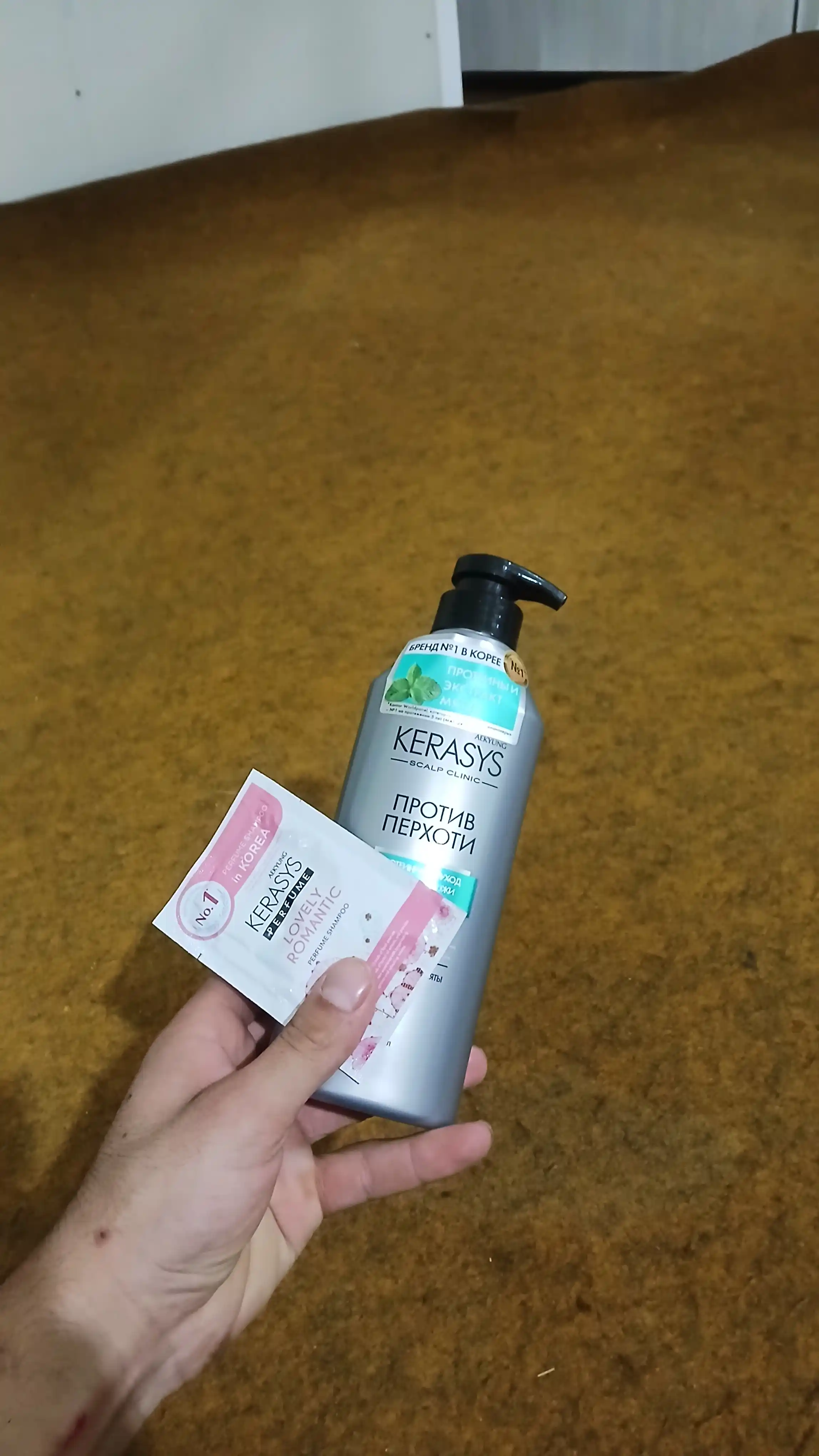 Шампунь для жирных волос, против перхоти, с кератином, KERASYS Scalp Balancing, Корея.