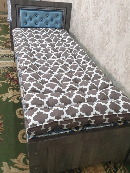 Yumshoq matras, yig‘iladigan, ko‘chma