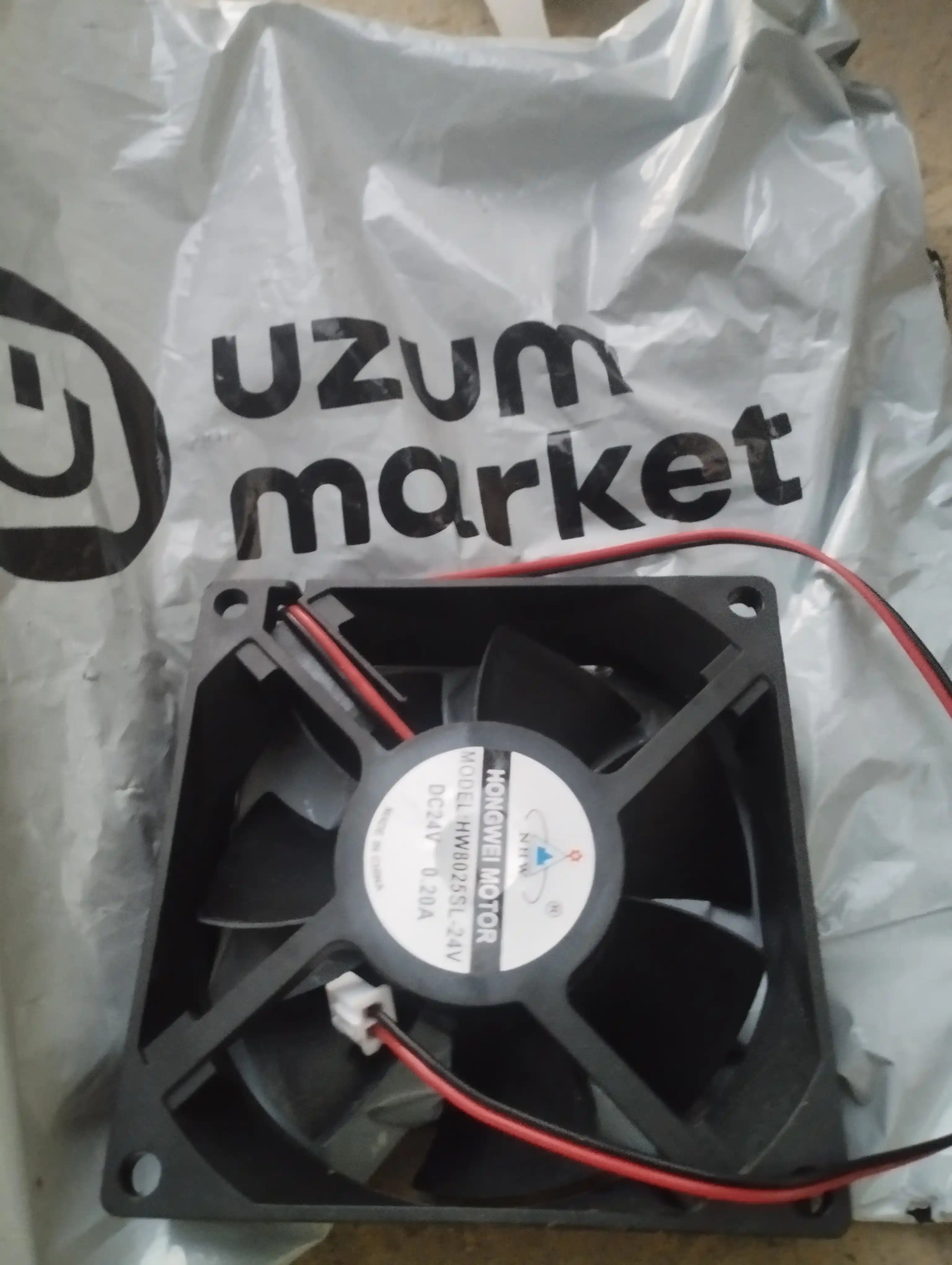 Sovutgich 2 simli, 3 Vt, 12V, 24V standart ventilyator, ovozsiz, 8/8 sm